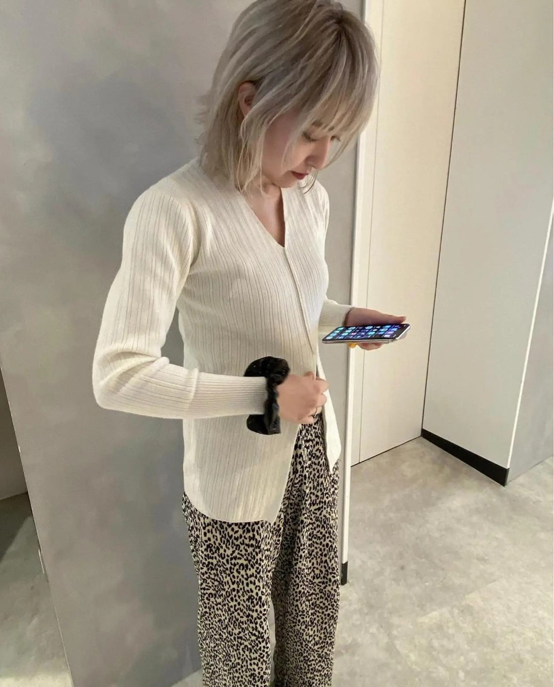 ミディアム カラー ヘアアレンジ ベージュカラー ホワイトベージュ 【姫カット】 ナカムラコウキのヘアスタイル