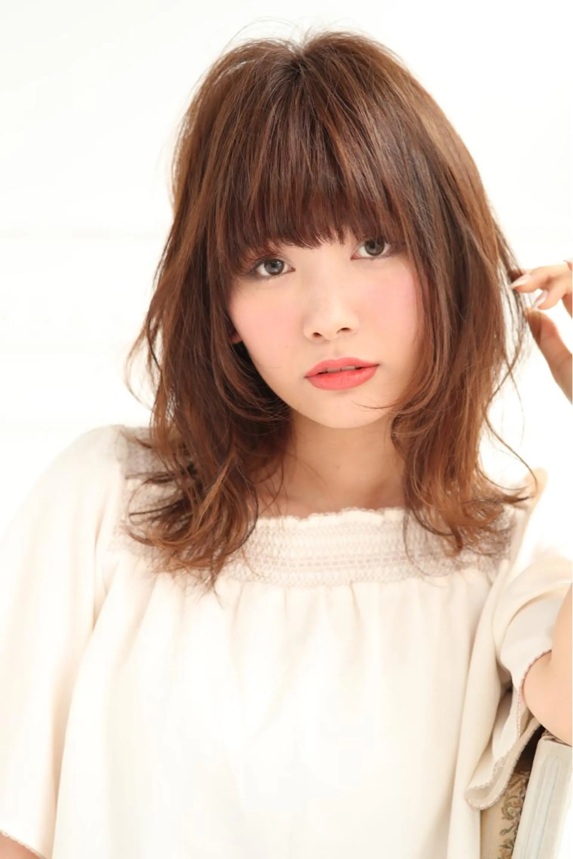 ミディアム カラー パーマ レイヤーカット 小顔カット アンソリットボーテ所属・吉村 信洋のヘアスタイル