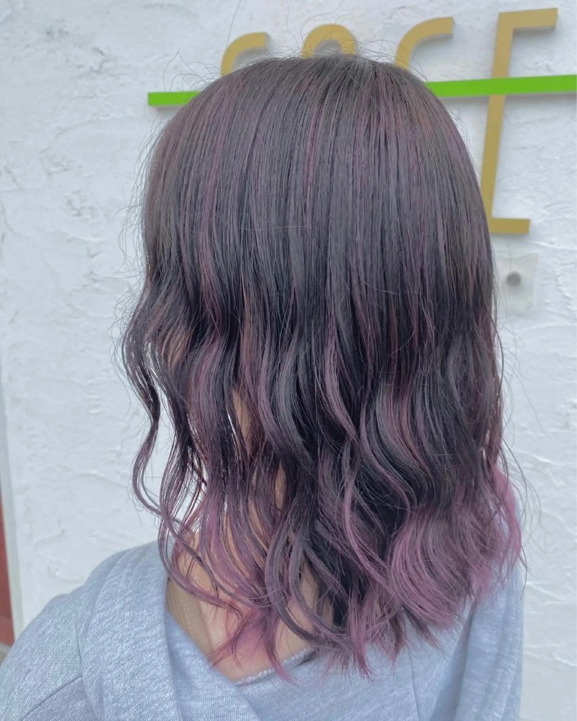 セミロング カラー ヘアアレンジ Design Color🐰アユミのヘアスタイル