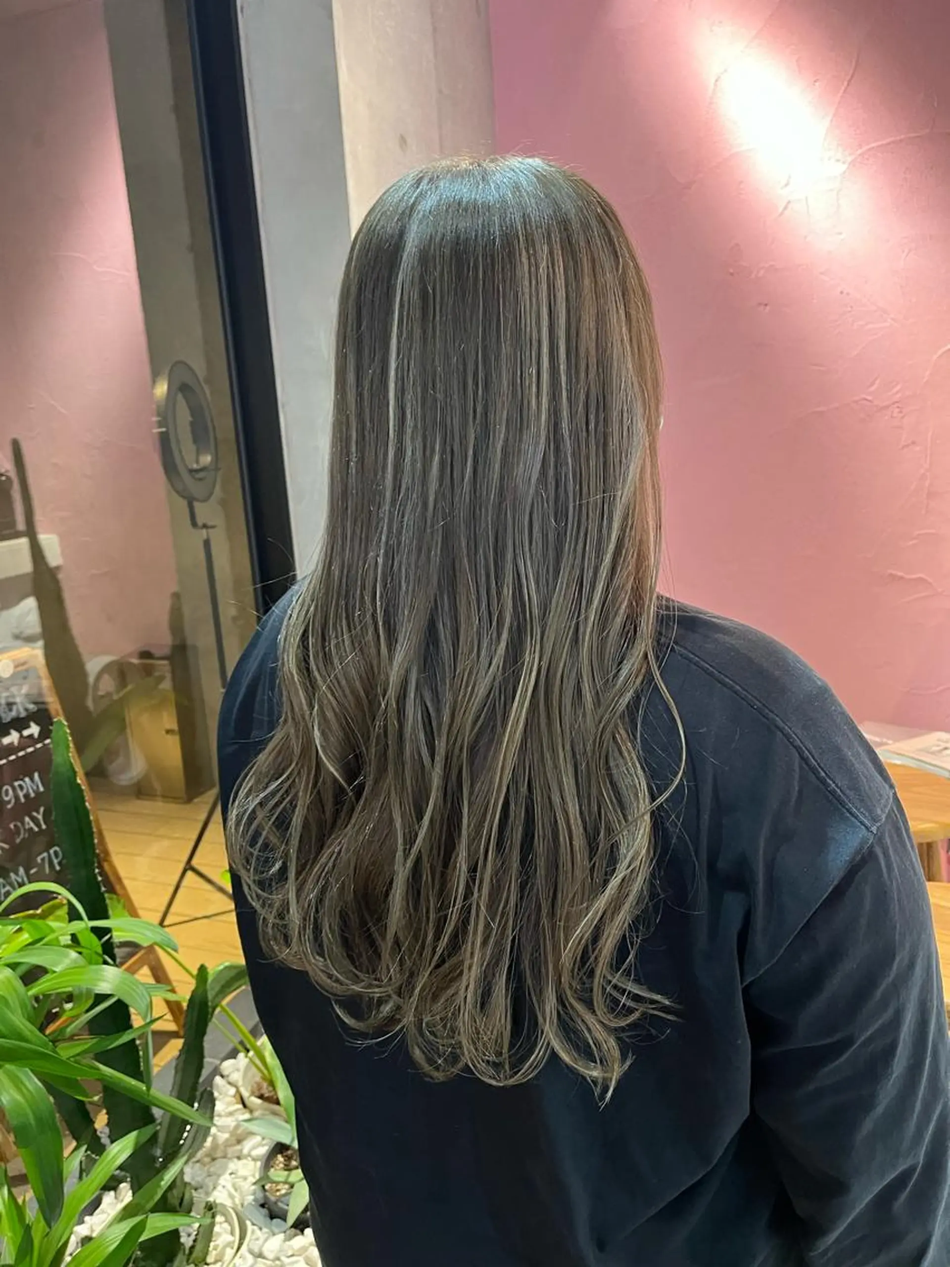 カラー 艶感透明感カラー🤍 hinaのヘアスタイル