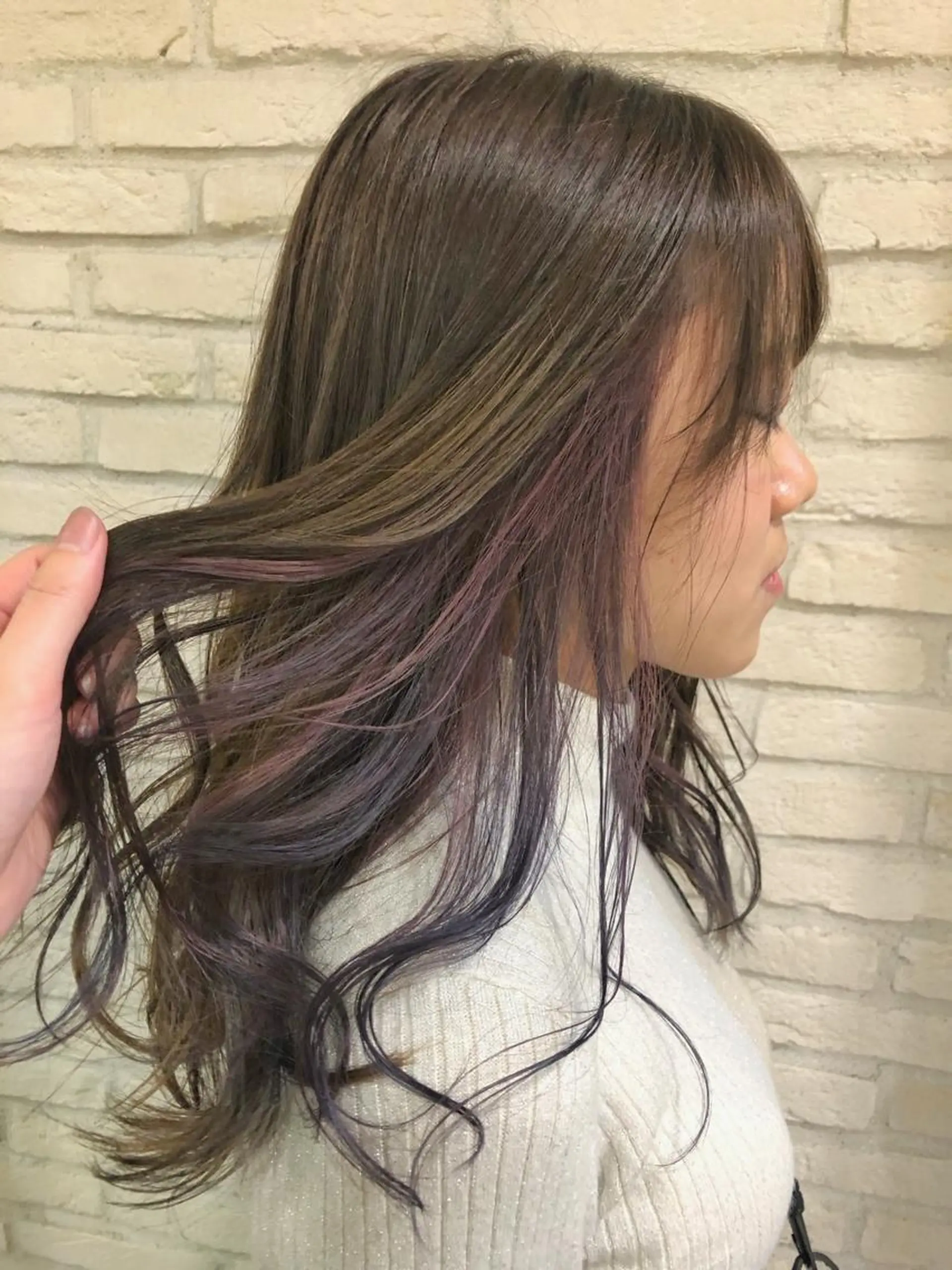 ロング カラー インナーカラー ラベンダーカラー ピンクカラー oggi +KENJE所属・大平 美沙のヘアスタイル