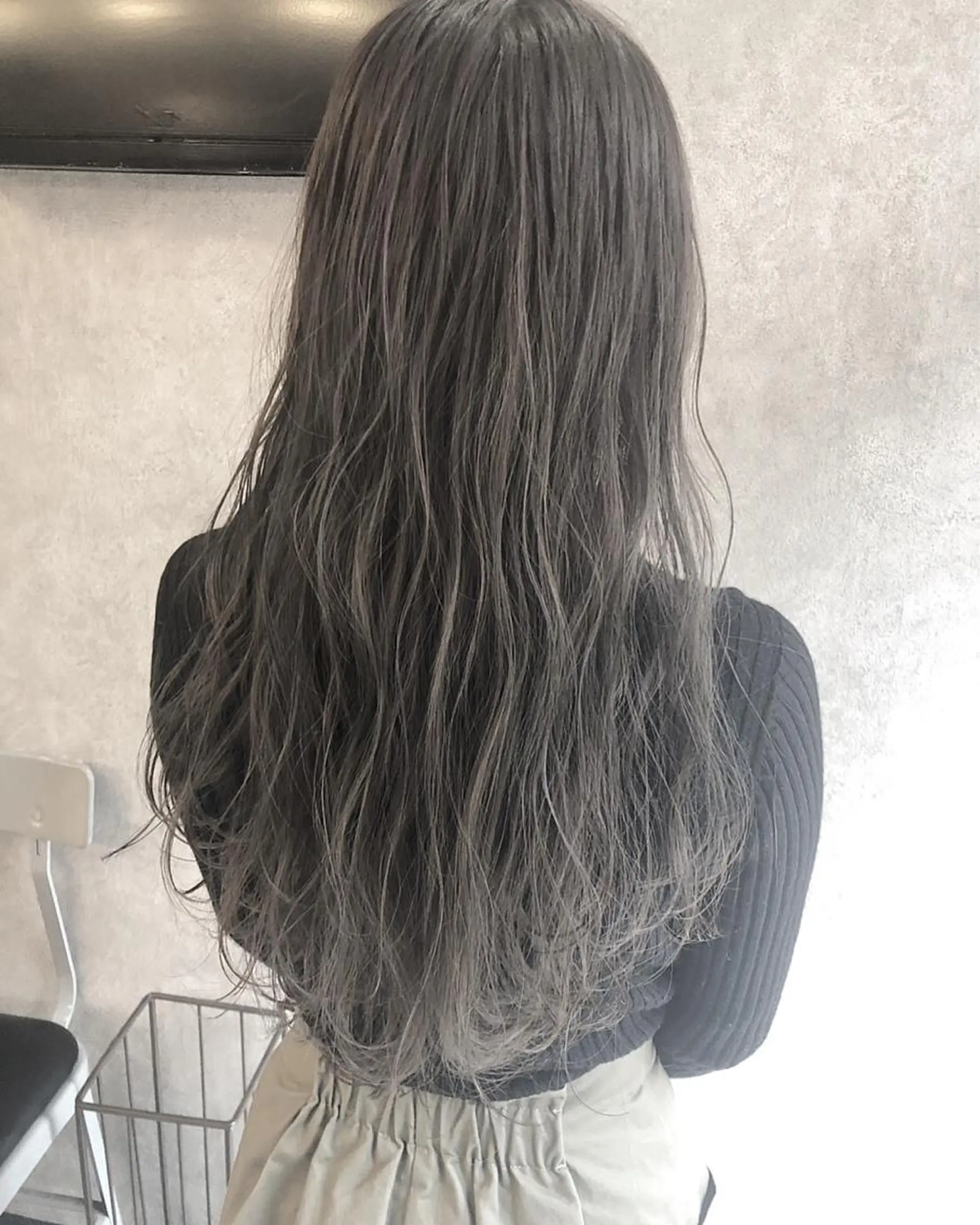 ロング カラー カット ヘアカラー 顔周りレイヤー/韓国 ブリーチminamiのヘアスタイル