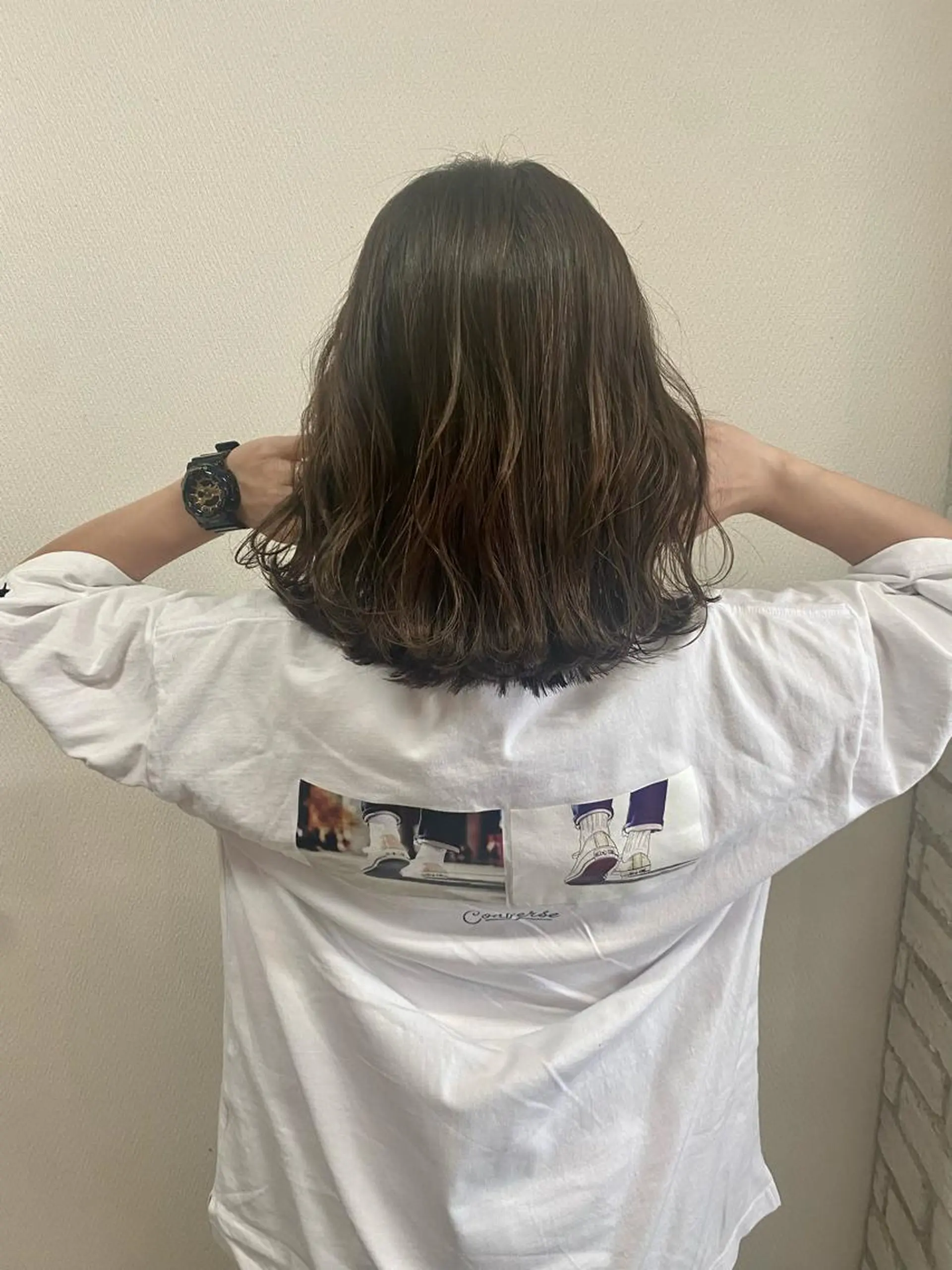 ミディアム 西元 亜由美のヘアスタイル