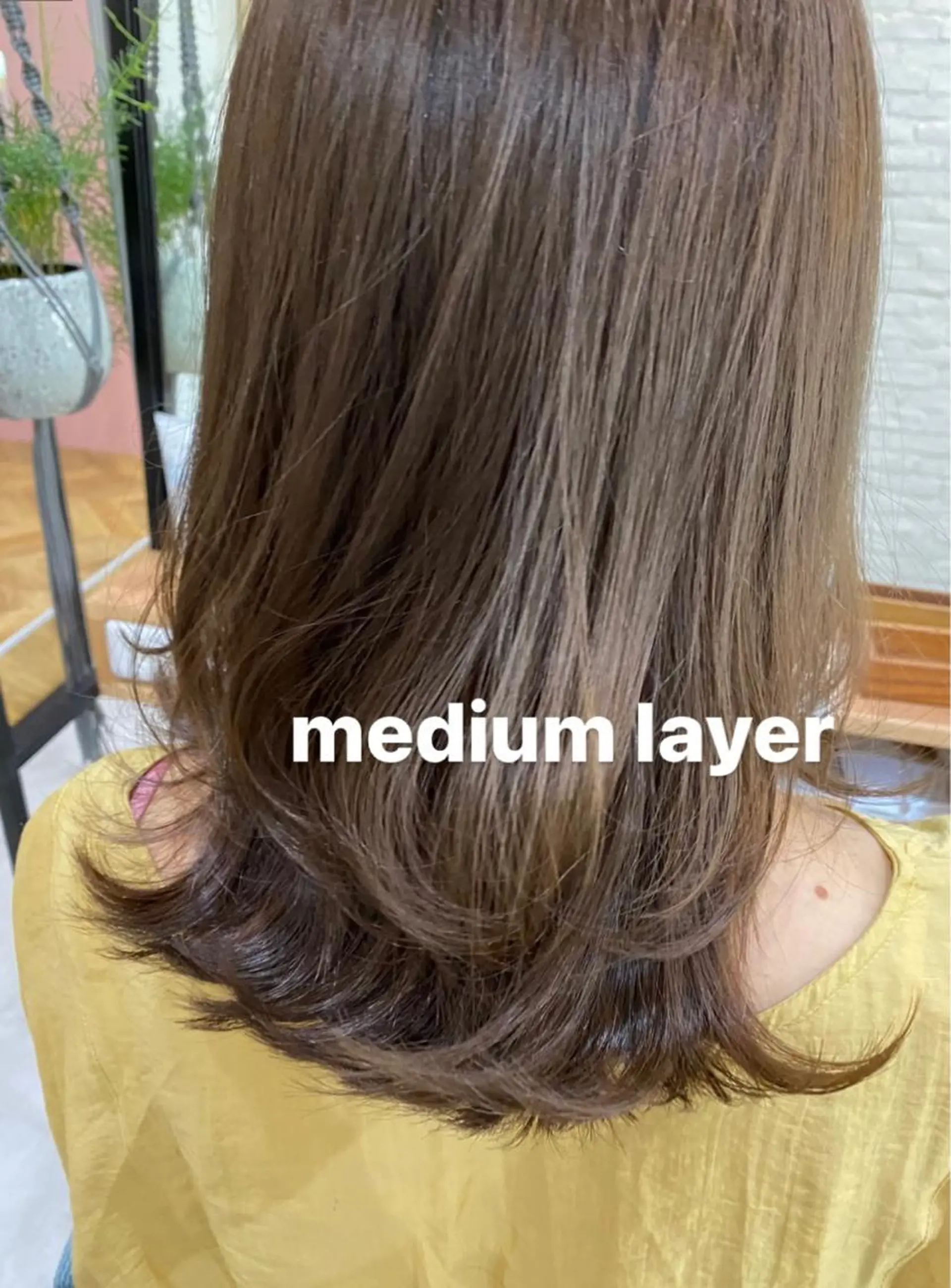 ミディアム カラー カット ヘアカラー トリートメント ENIF ヤマグチアツコのヘアスタイル