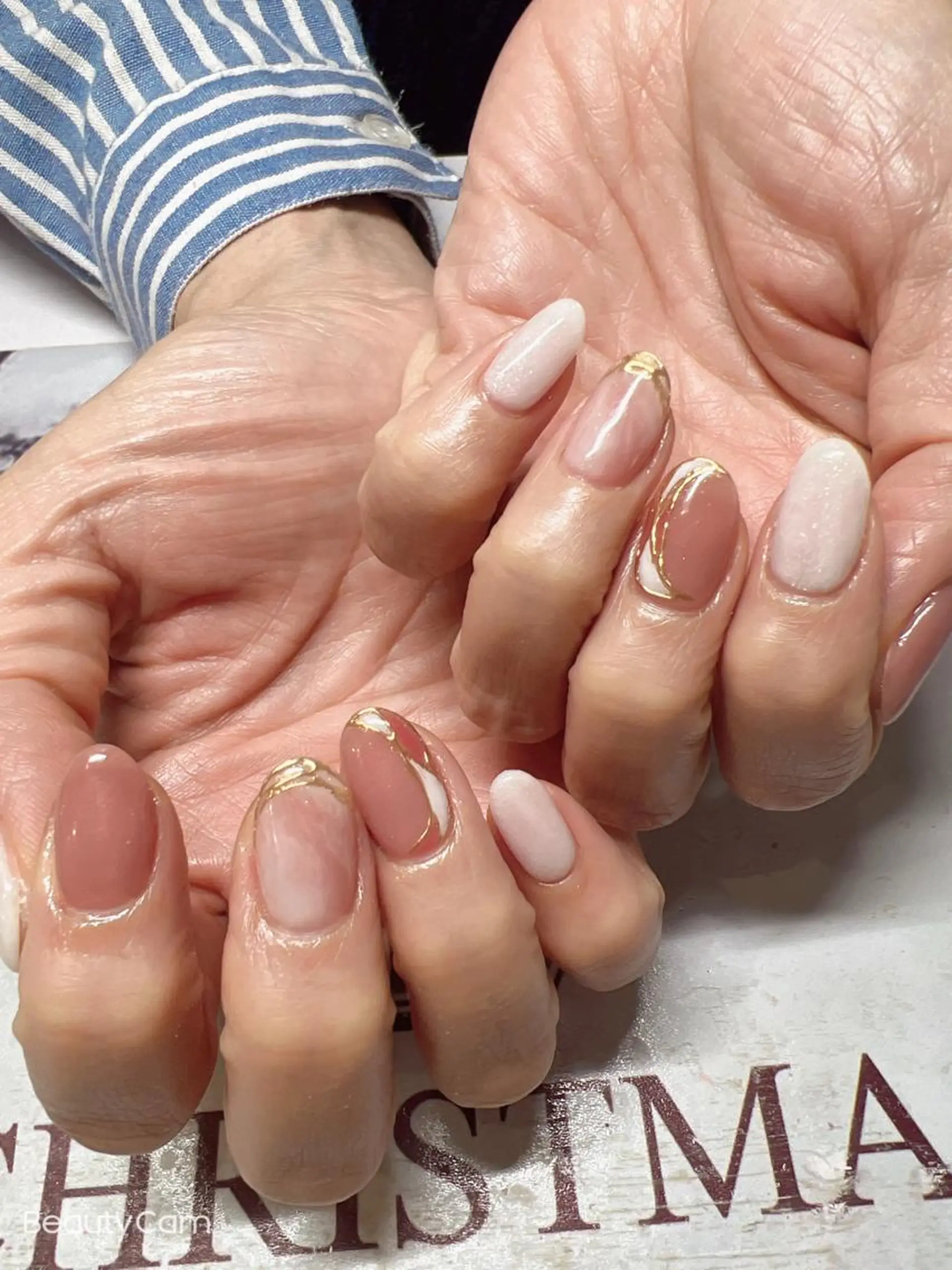 ネイル Guarendo錦糸町店所属・ガレンドウ 白澤 愛子のネイルデザイン