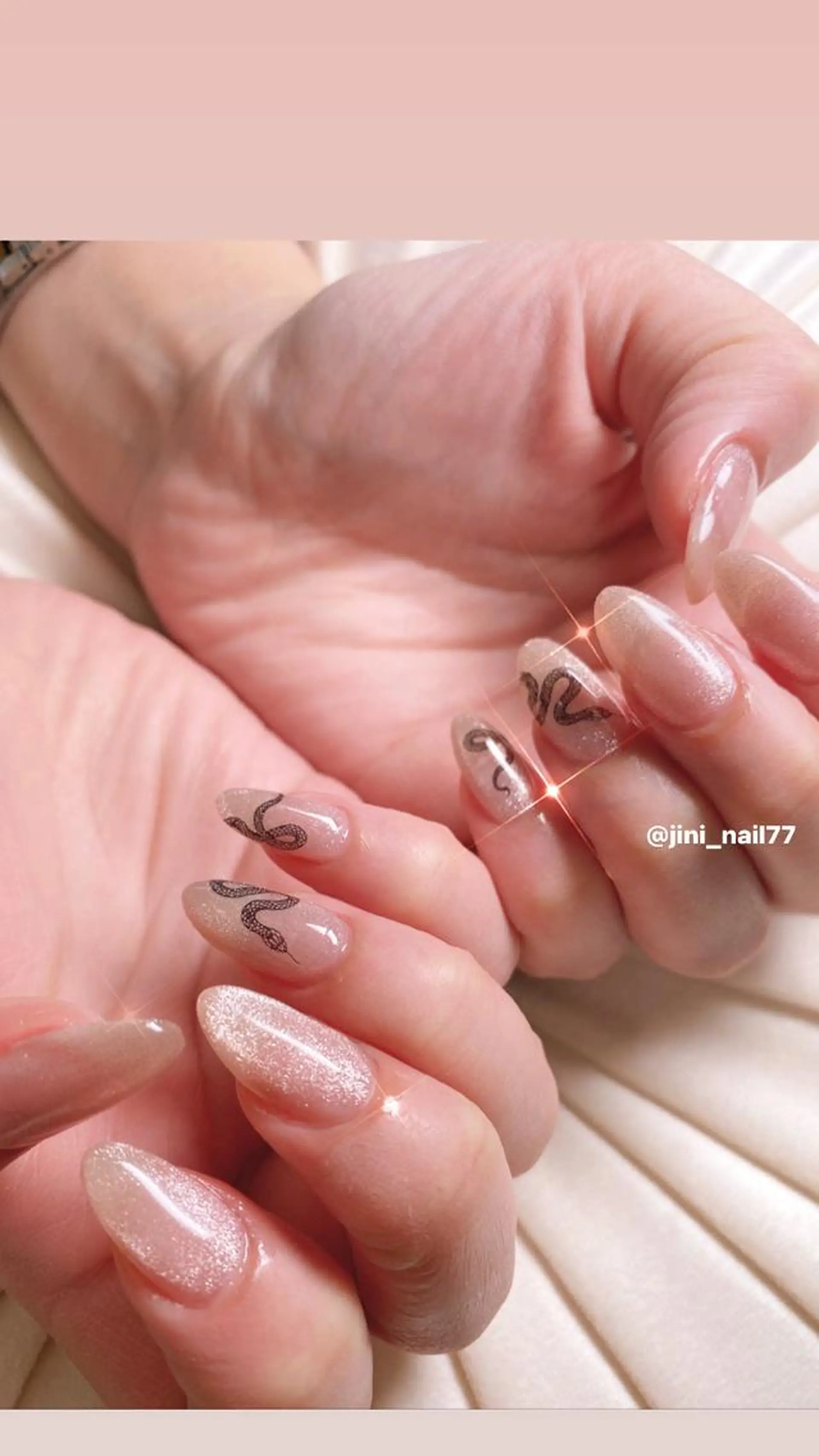 ネイル ハンドネイル JINI NAIL所属・ジニ ネイルのネイルデザイン