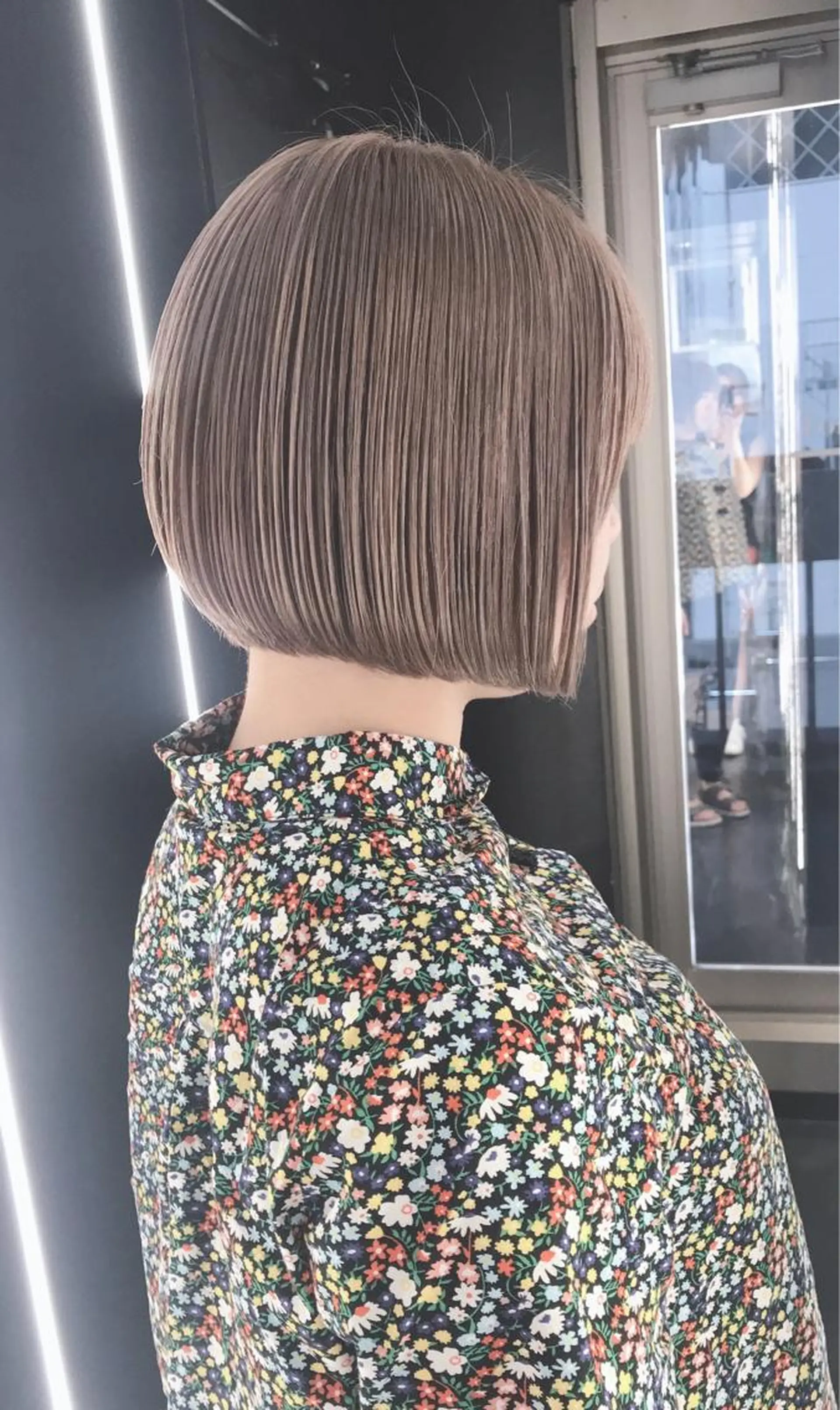 ショート カラー 森本 笑のヘアスタイル