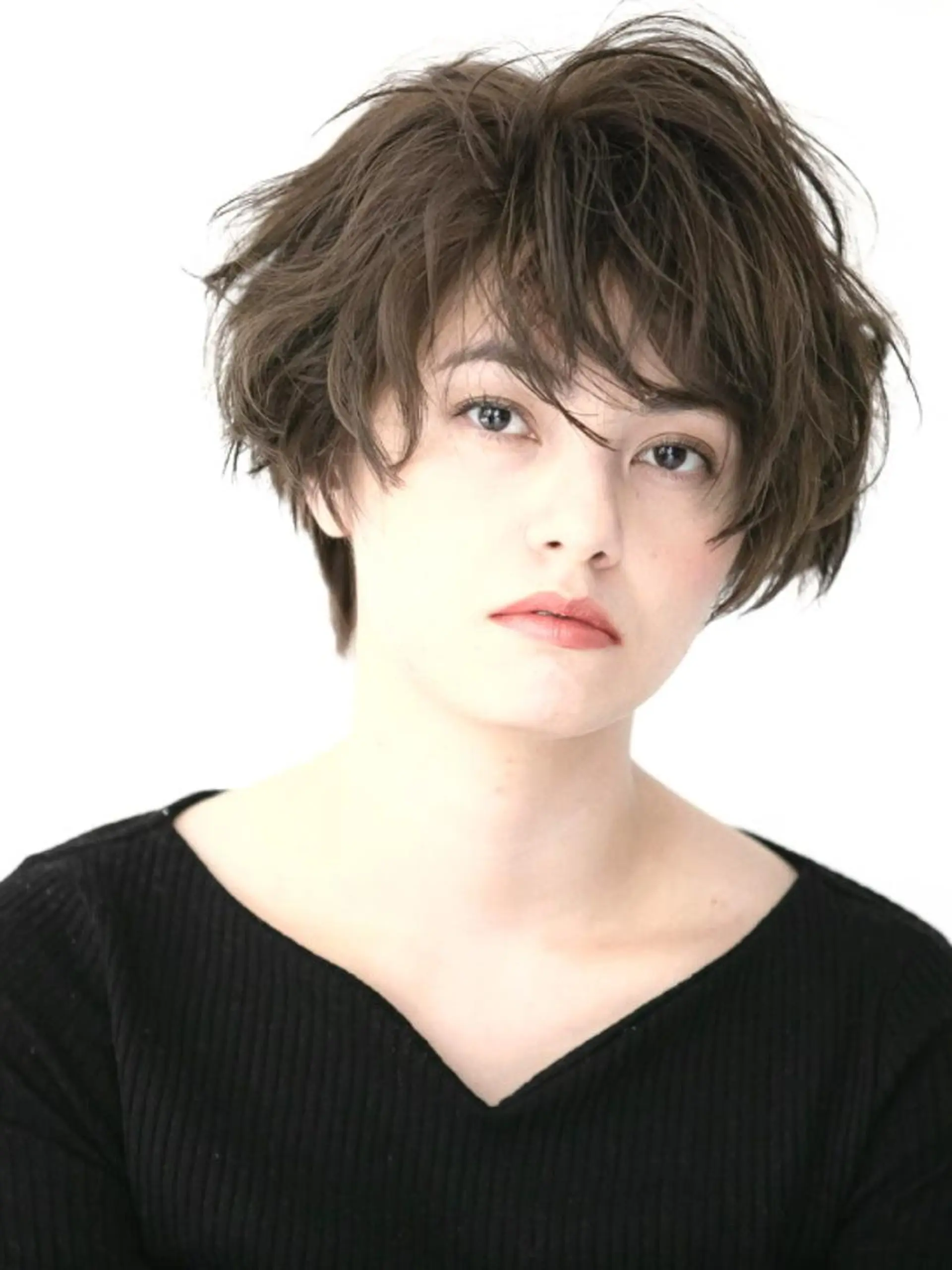 ショート ハイライト 髪質改善 小顔カット Endearing 銀座/レイヤーカットのヘアスタイル