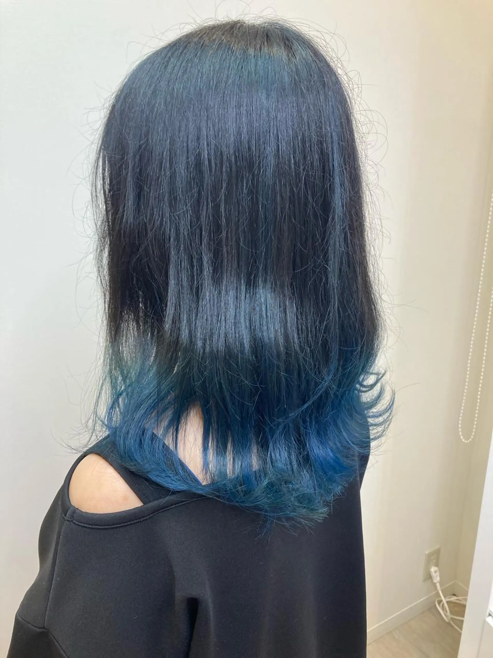 セミロング カラー ヘアカラー 黒川 真伍のヘアスタイル