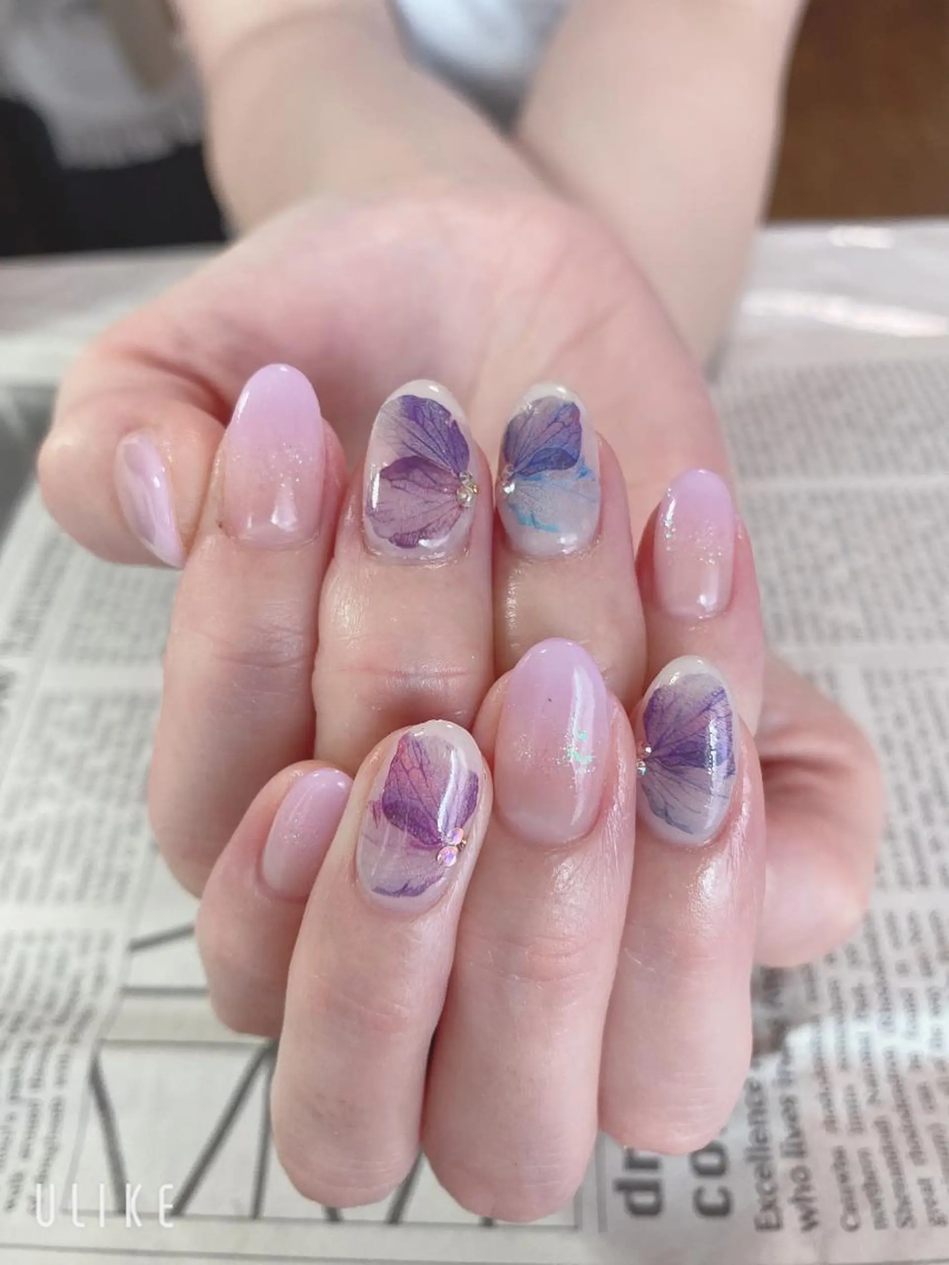 ネイル ハンドネイル ハンドケア 森山 舞のネイルデザイン