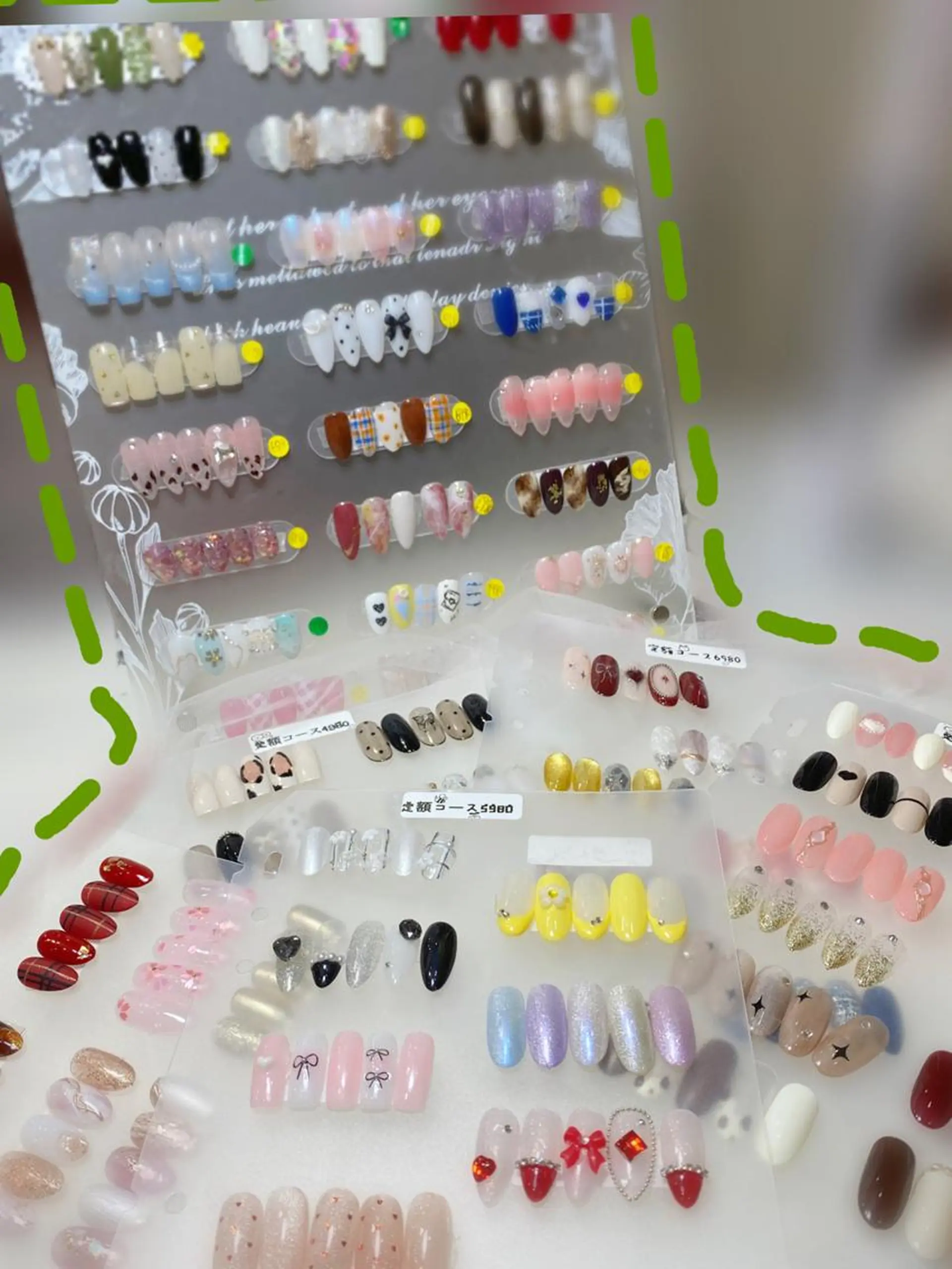 ネイル ハンドネイル 🌼リオナ ♥️のネイルデザイン