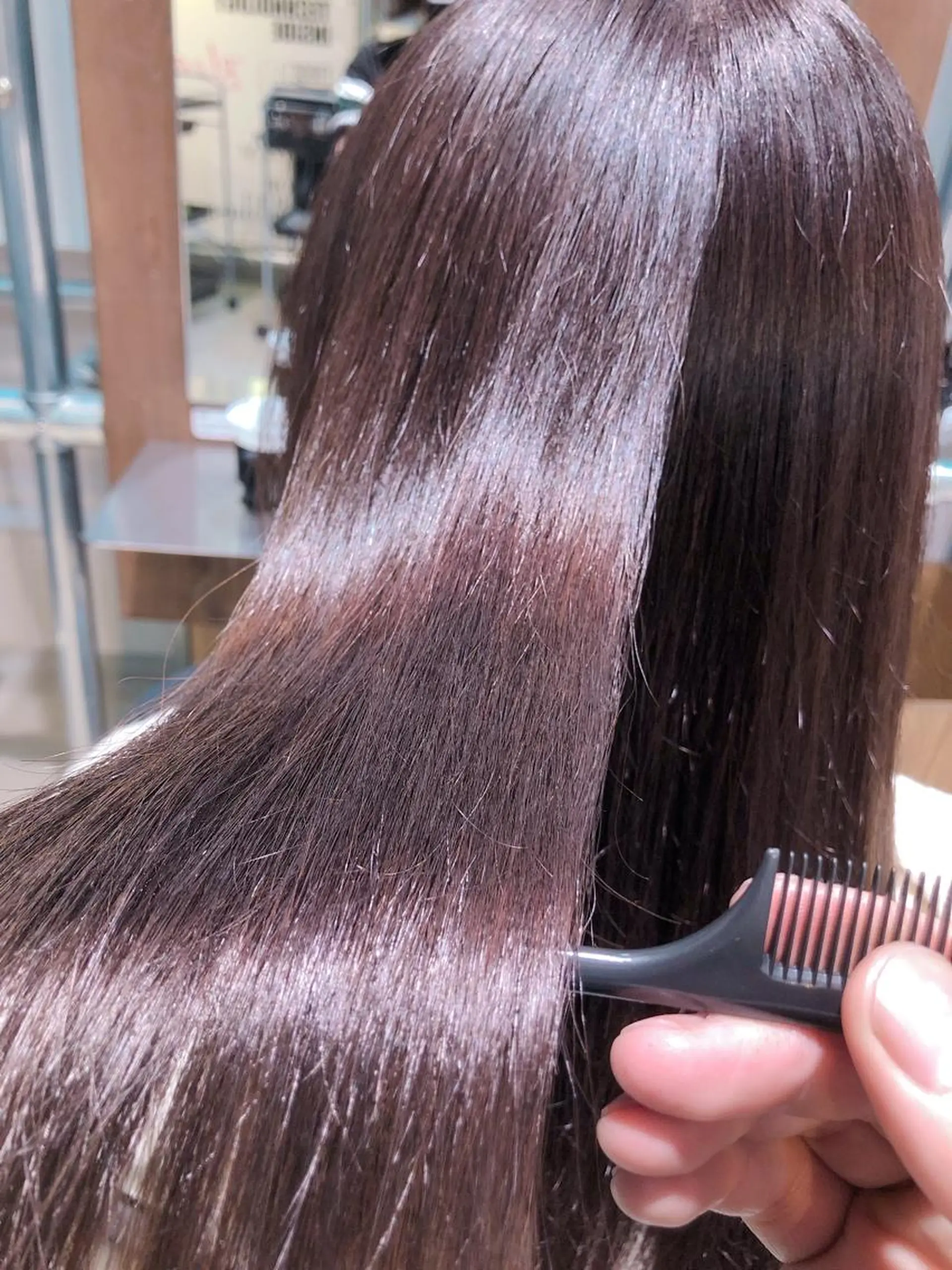 セミロング 【艶髪職人】石井啓輝 代表のその他イメージ