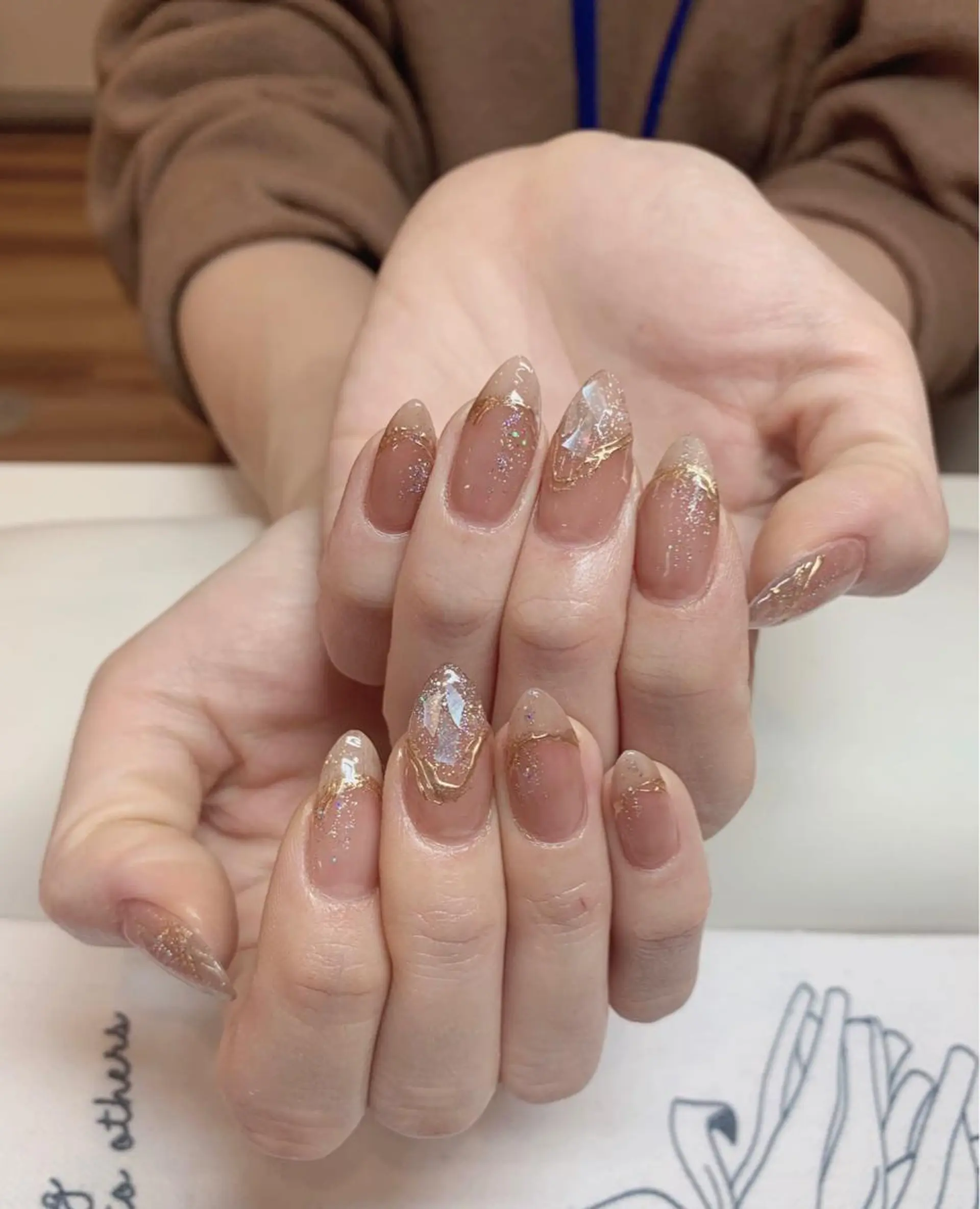 ネイル Ui_Amor (パラジェル)のネイルデザイン