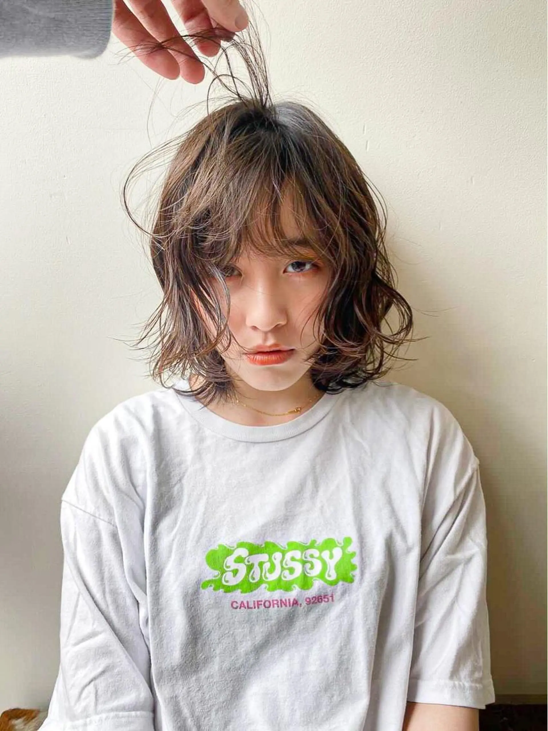 ミディアム カラー パーマ ミディアムパーマ 顔周りカット スパイキーショート/ メンズヘア/hugeのヘアスタイル