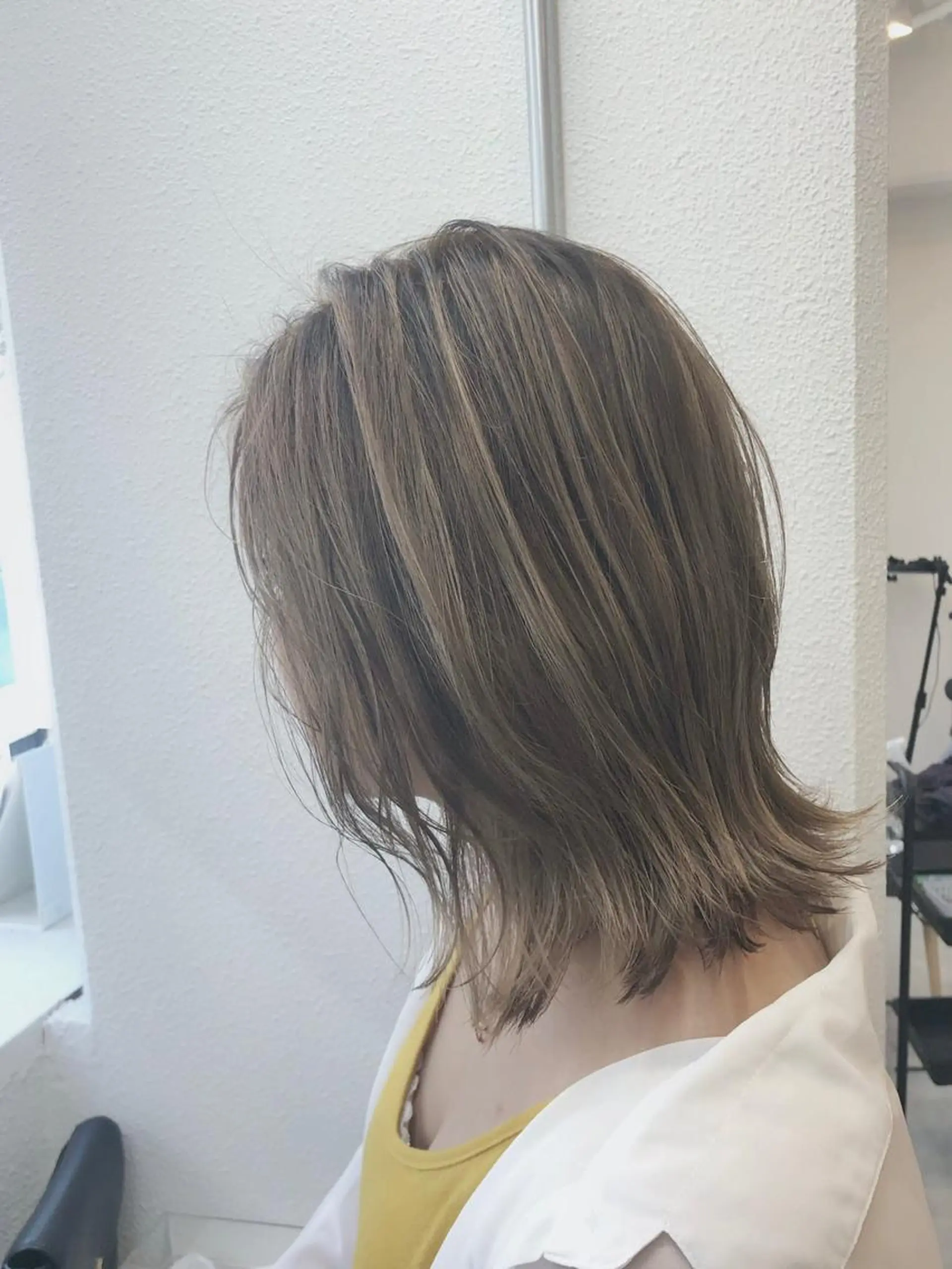 ミディアム カラー ブリーチ ケアブリーチ ヘアカラー 山崎 俊介のヘアスタイル