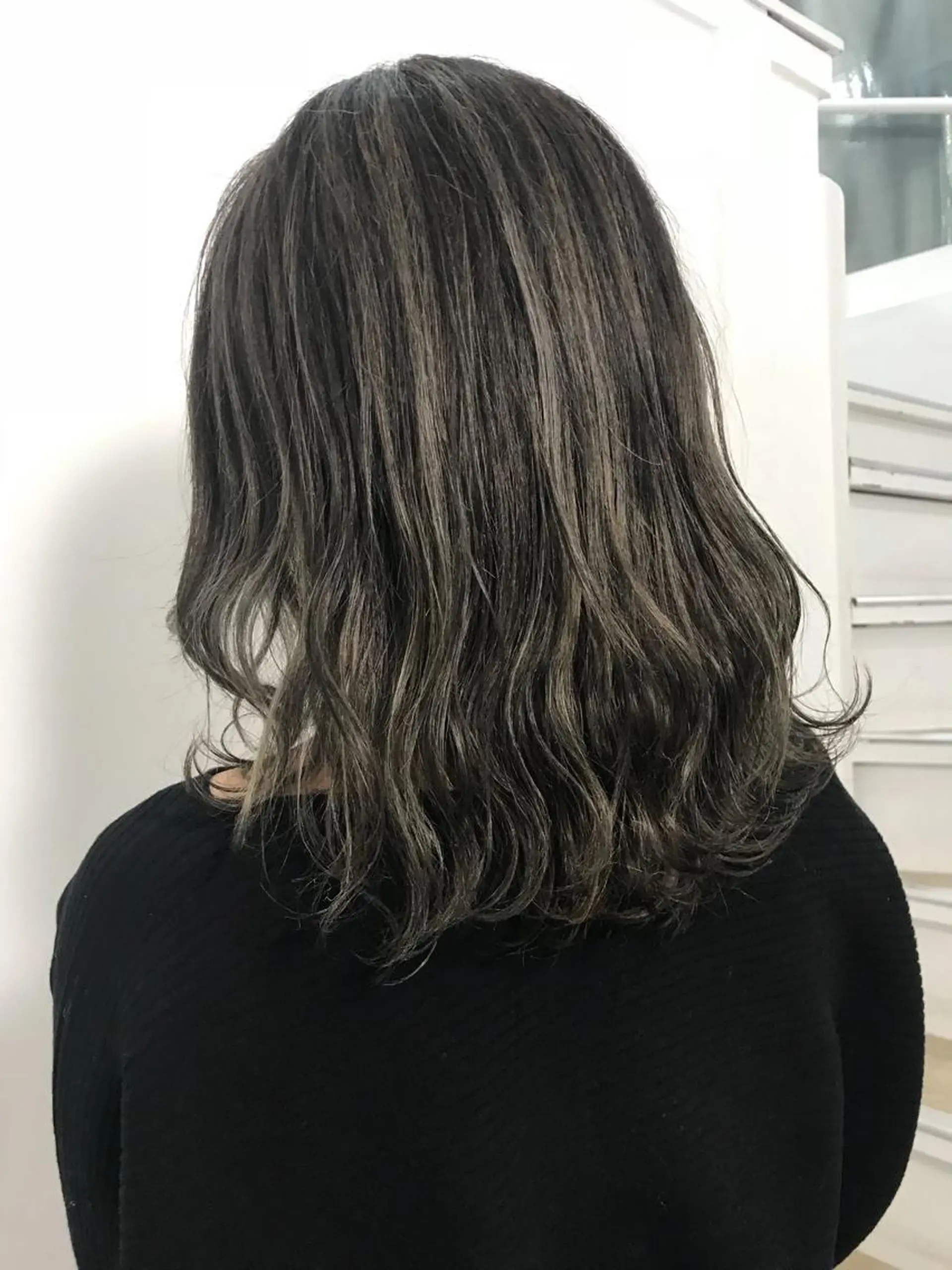 ショート カラー ヘアカラー トリートメント 西村あきや トレンド韓国ヘアのヘアスタイル