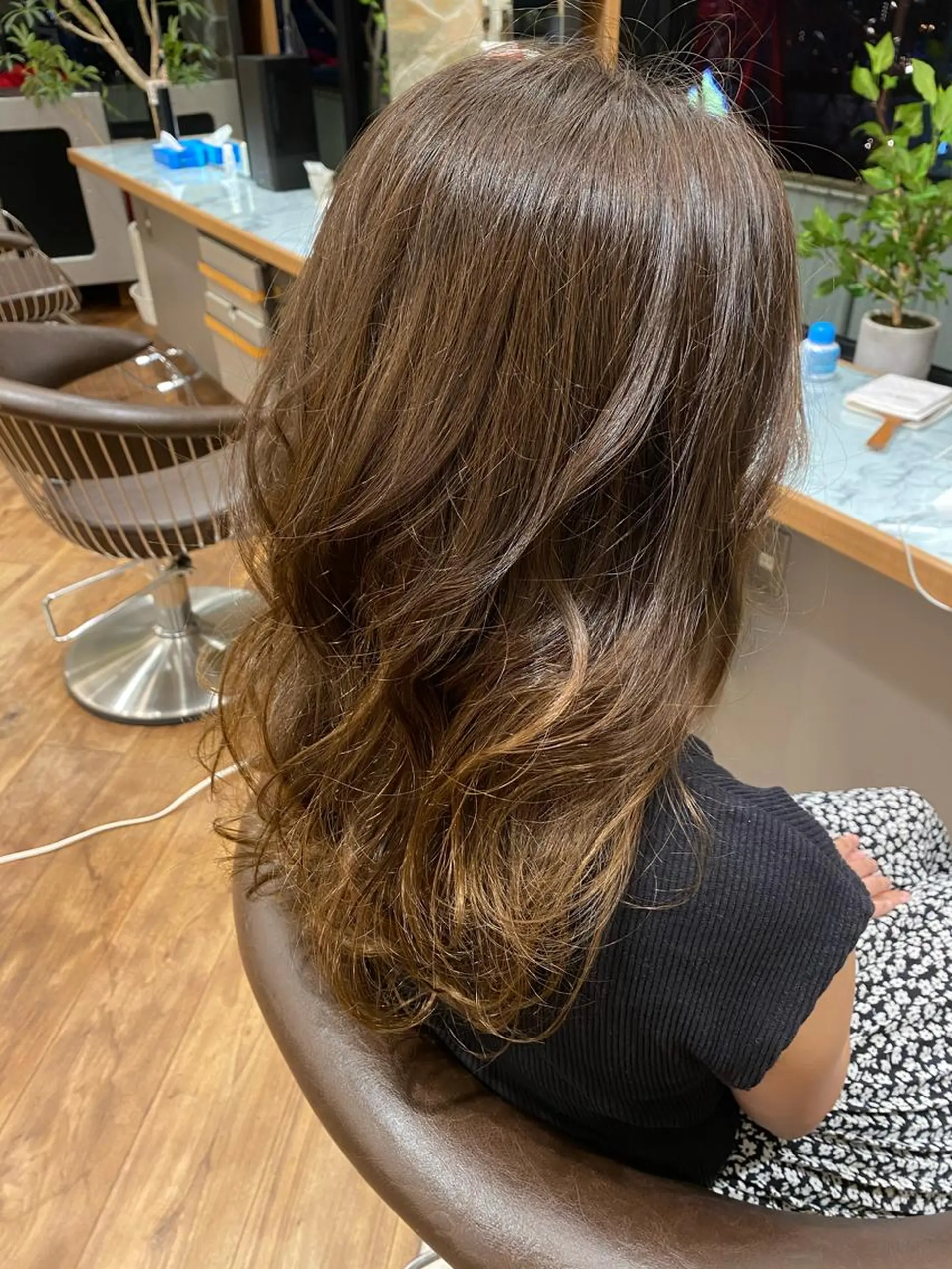 セミロング アッシュ Savoir GRANMASH【サヴォア　グランマッシュ】所属・ショート/レイヤー/ 透明感/グレージュのヘアスタイル