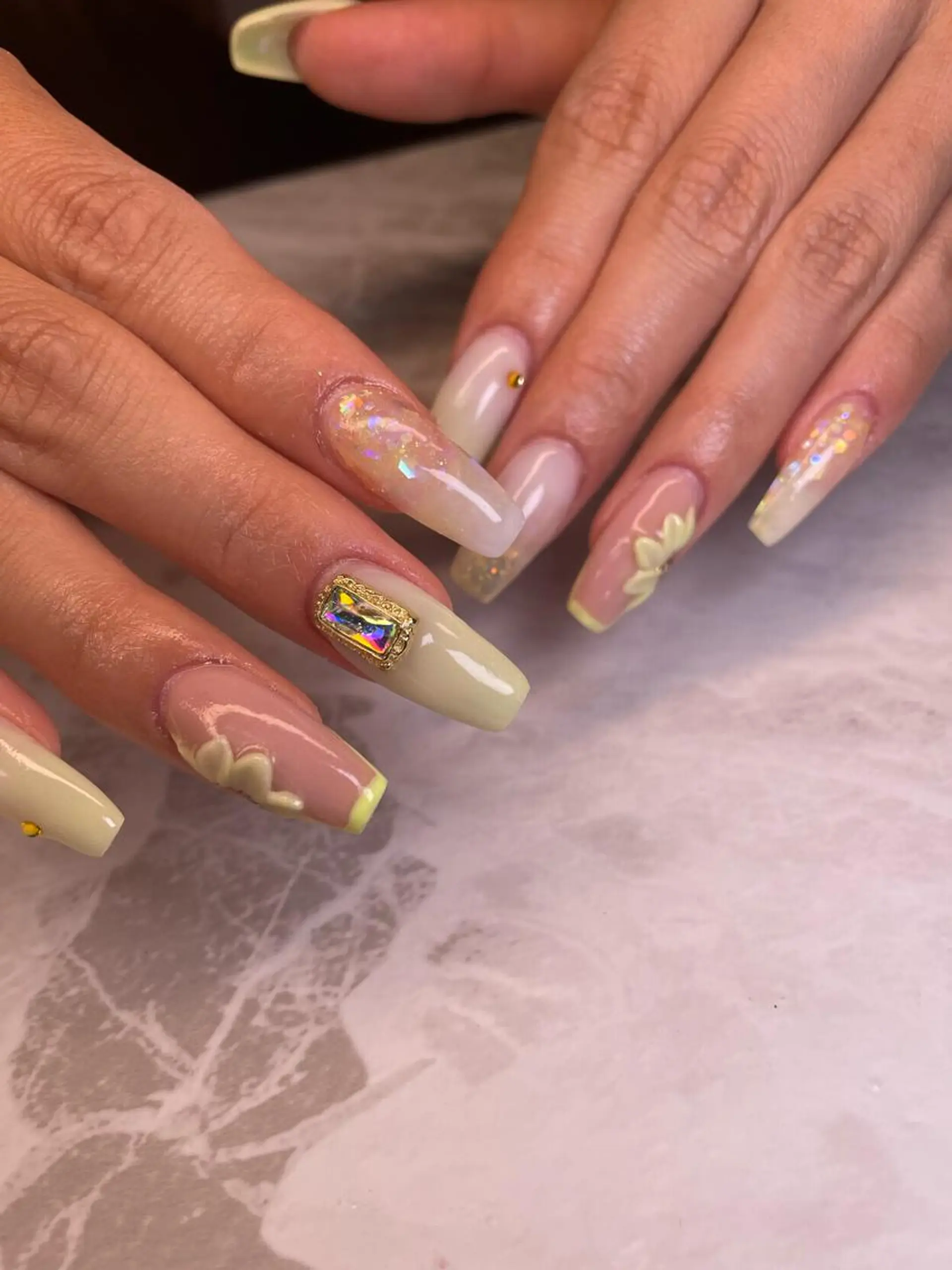 ネイル ハンドネイル YOUTH nails waxing所属・YOUTH natsumiのネイルデザイン