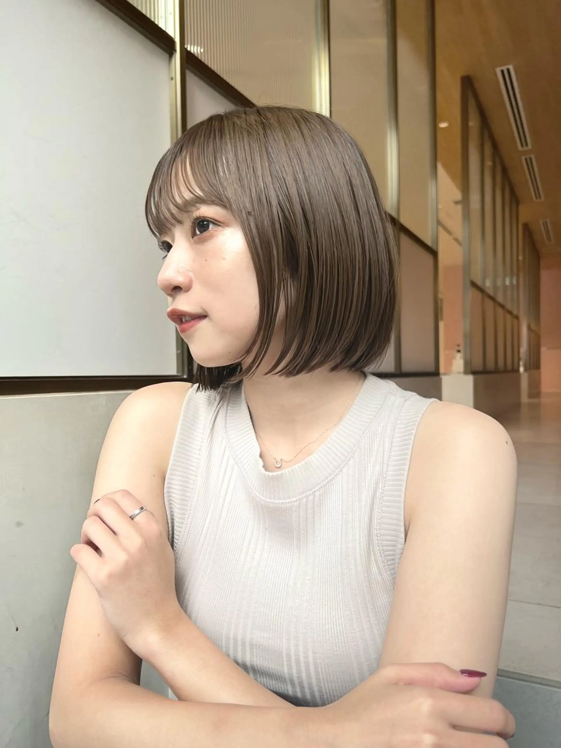 ミディアム カラー カット ヘアカラー トリートメント レイヤー専門家 ダブルカラー修のヘアスタイル