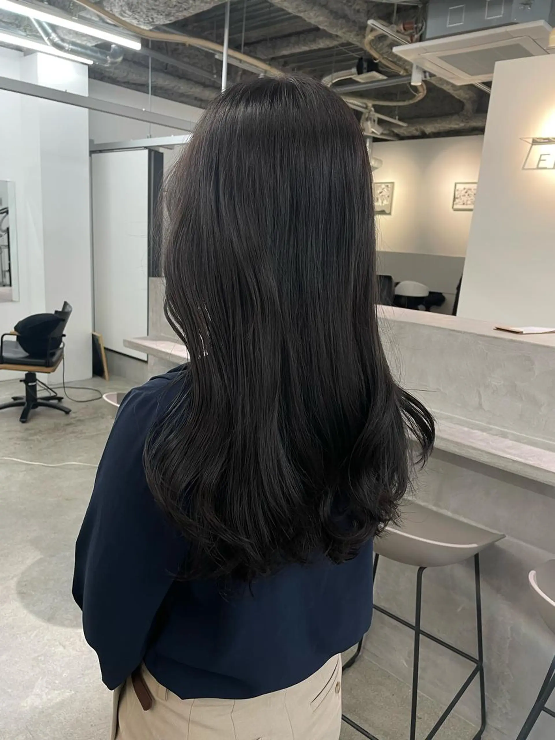 ロング カラー カット トリートメント パーマ、ボブ、透明感 カラー、小須田ゆあのヘアスタイル