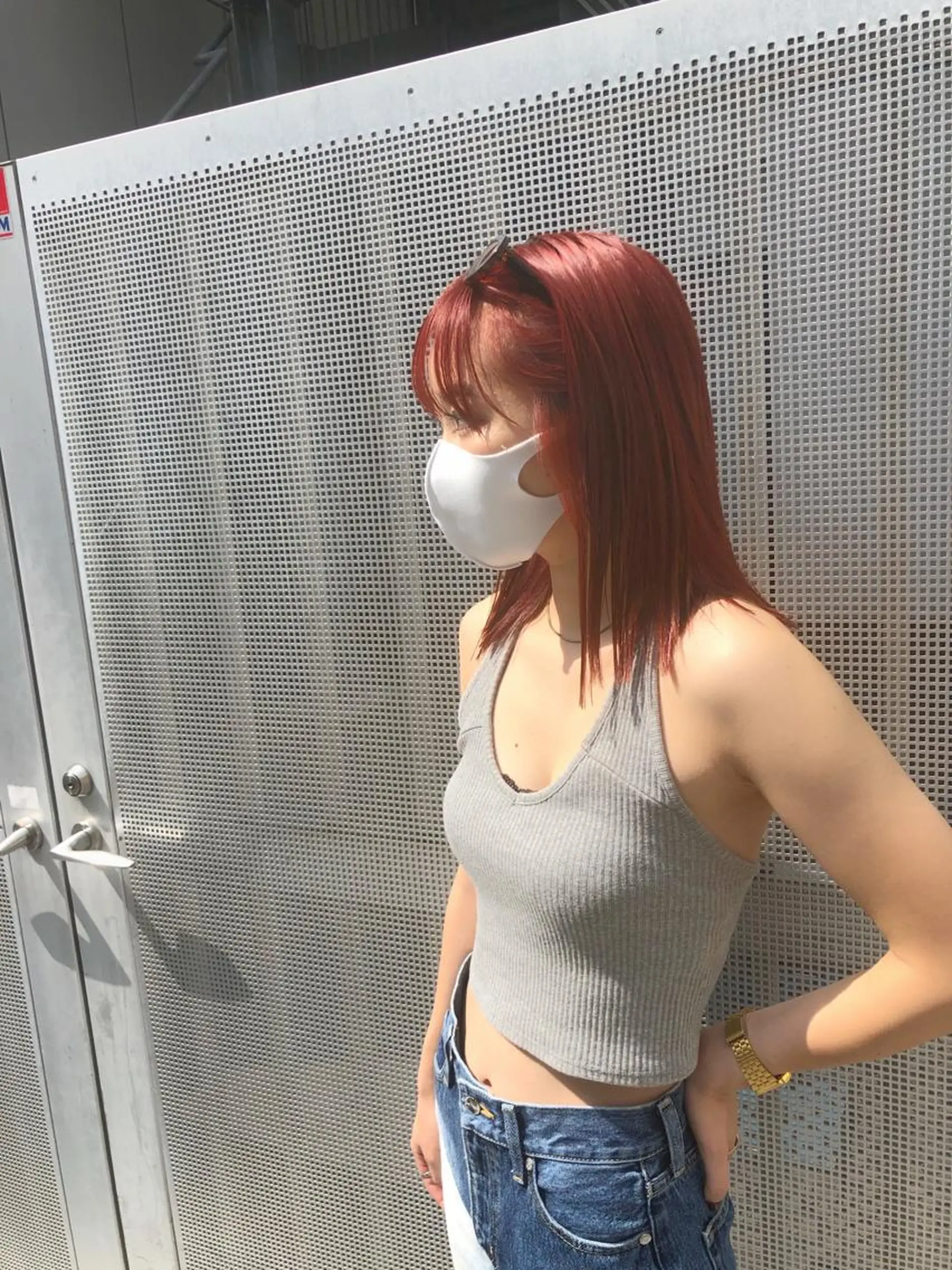 セミロング カラー オレンジ オレンジピンク ピンクカラー ヘアカラー 山崎 俊介のヘアスタイル