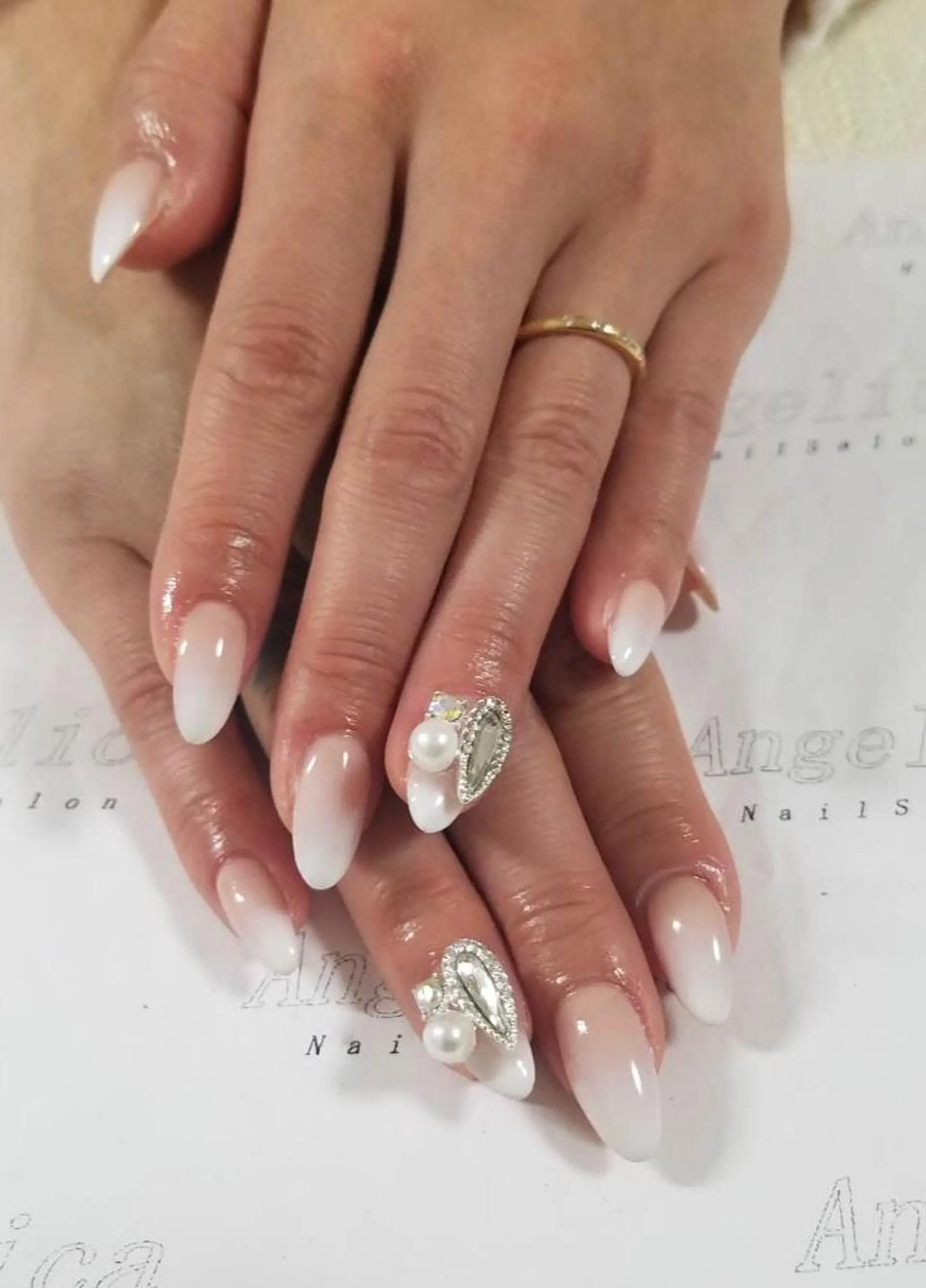 ネイル ハンドネイル Angelica ネイリストのネイルデザイン