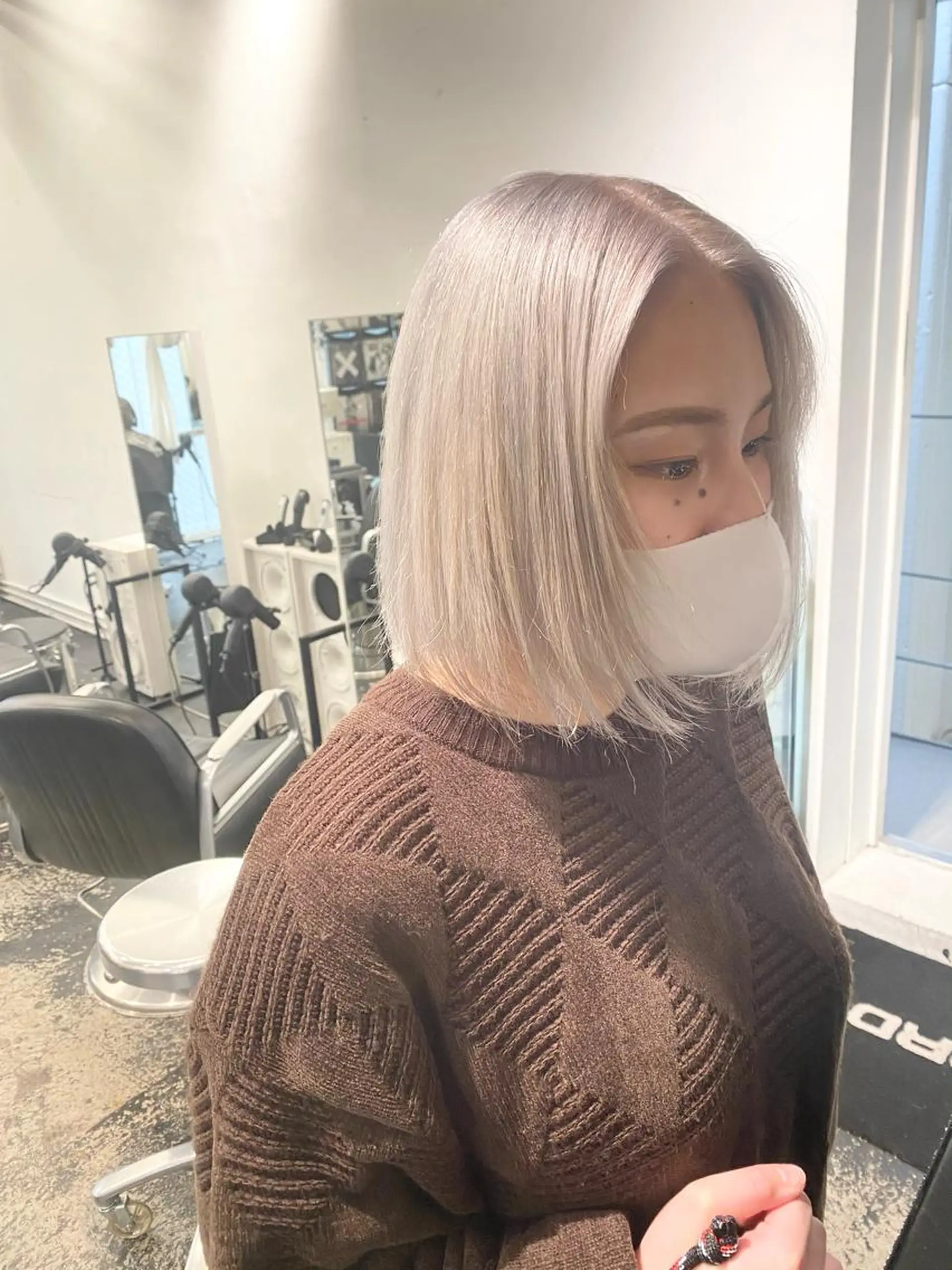 ミディアム カラー パーマ ヘアアレンジ メンズ キッズ ミディアムレイヤー メンズバレイヤージュ メンズブリーチ メンズハイライト メンズインナーカラー nico TOKYO 渋谷所属・ブリーチ　ハイトーン 特化🌈フジタハルキのヘアスタイル