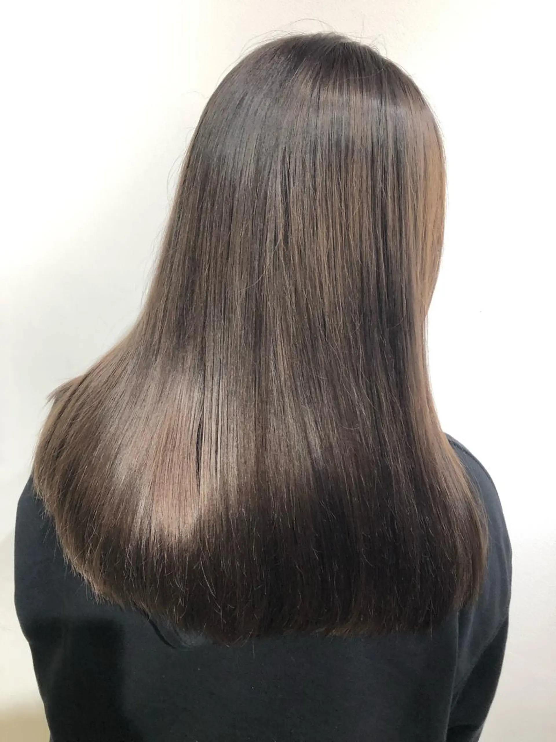 ロング ヘアカラー 日野 和也のヘアスタイル