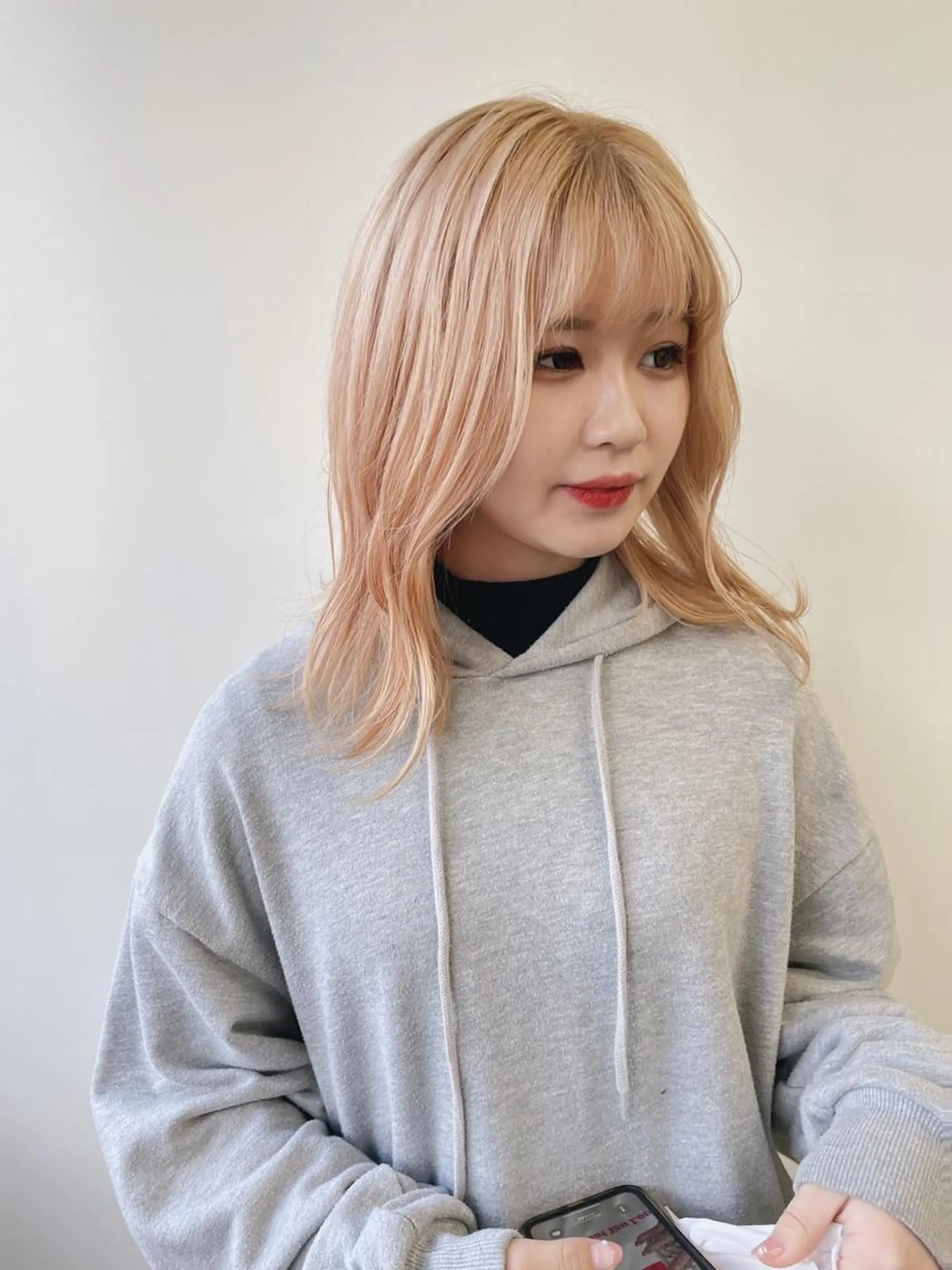 セミロング ヘアカラー スギヤマ ショウゴのヘアスタイル