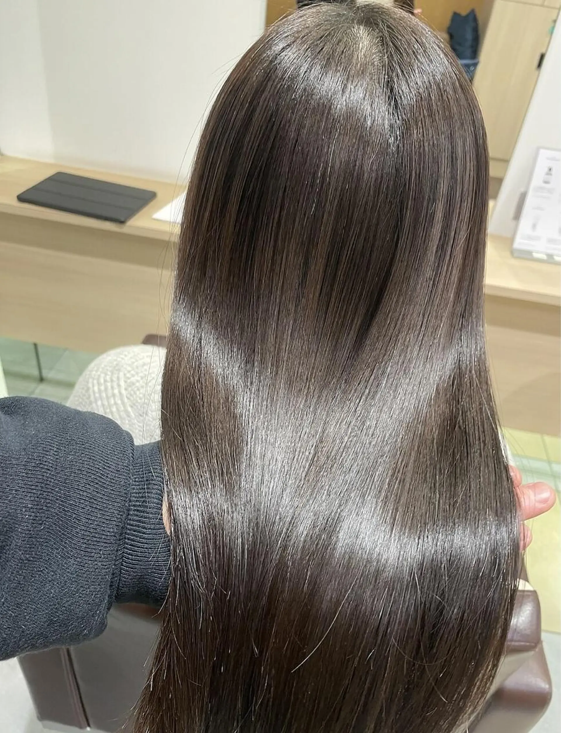 ロング 縮毛矯正特化サロン voyage所属・voyage 森住宏輝のヘアスタイル