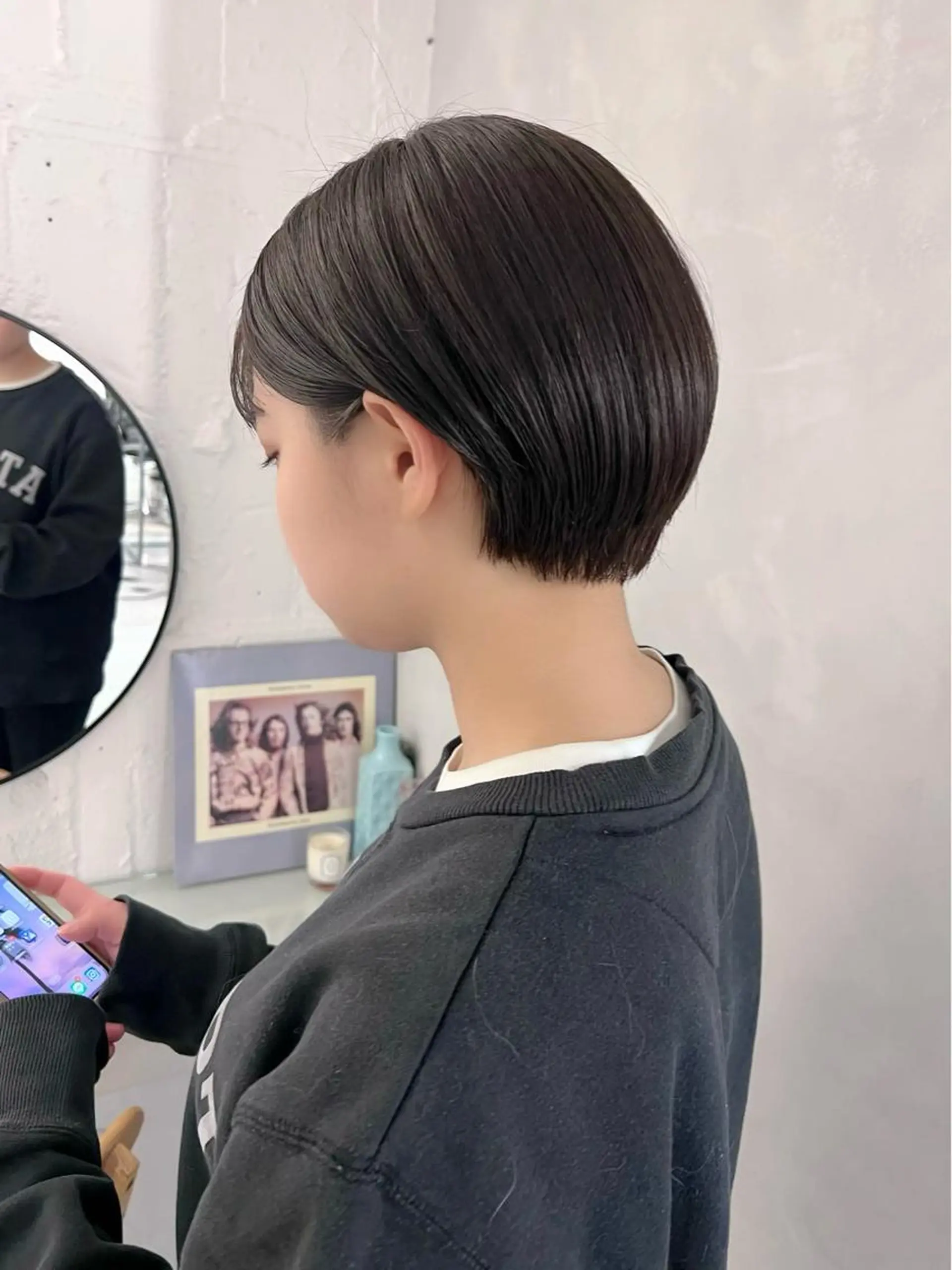 ショート foto所属・𝐁𝐋𝐔𝐄𝐓 /カット特化/新宿のヘアスタイル