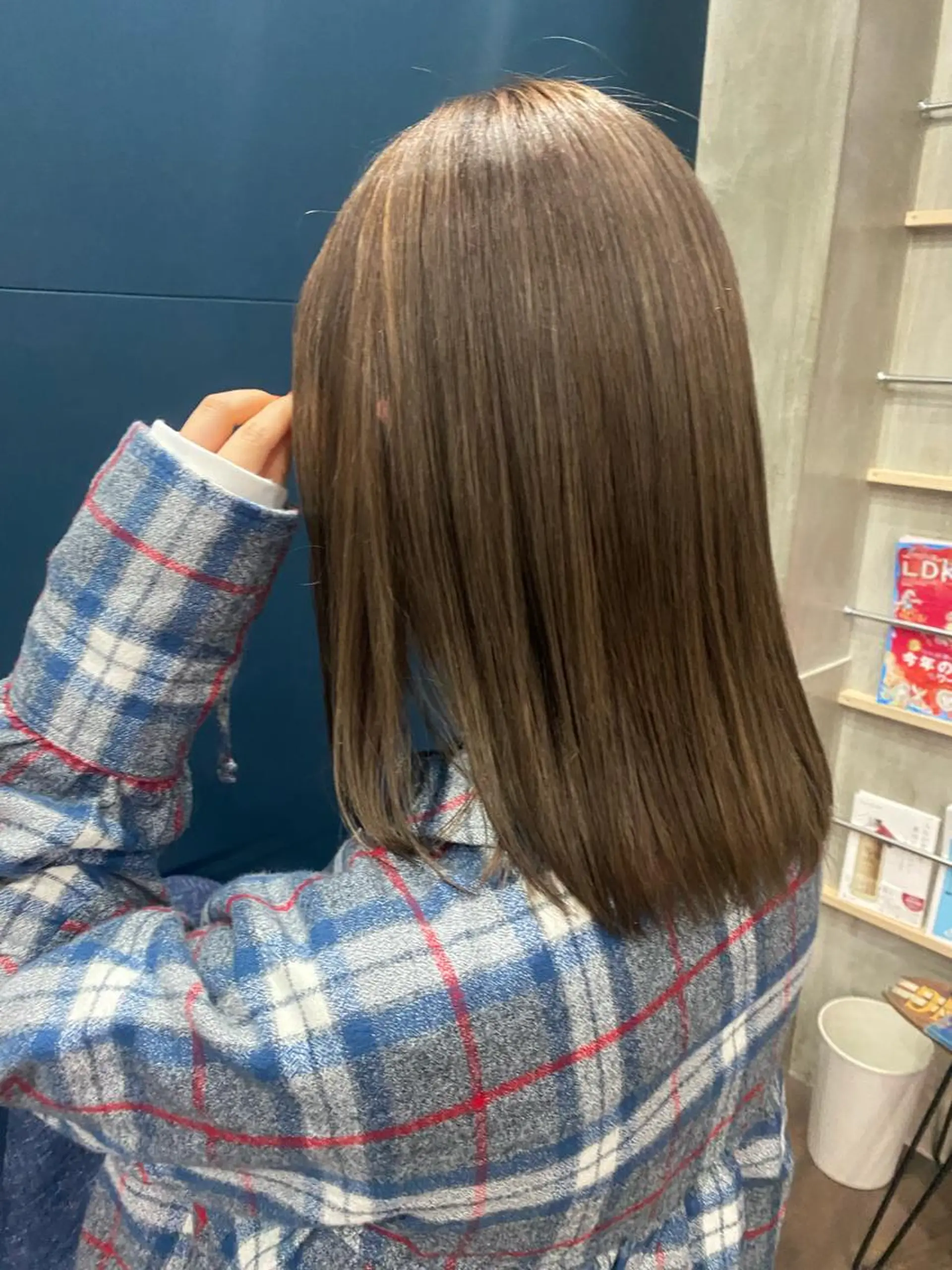 ミディアム カラー ベージュカラー ハイトーンカラー ラベンダーカラー ラベンダーベージュ 柔らかカラー🥛 mayucoのヘアスタイル