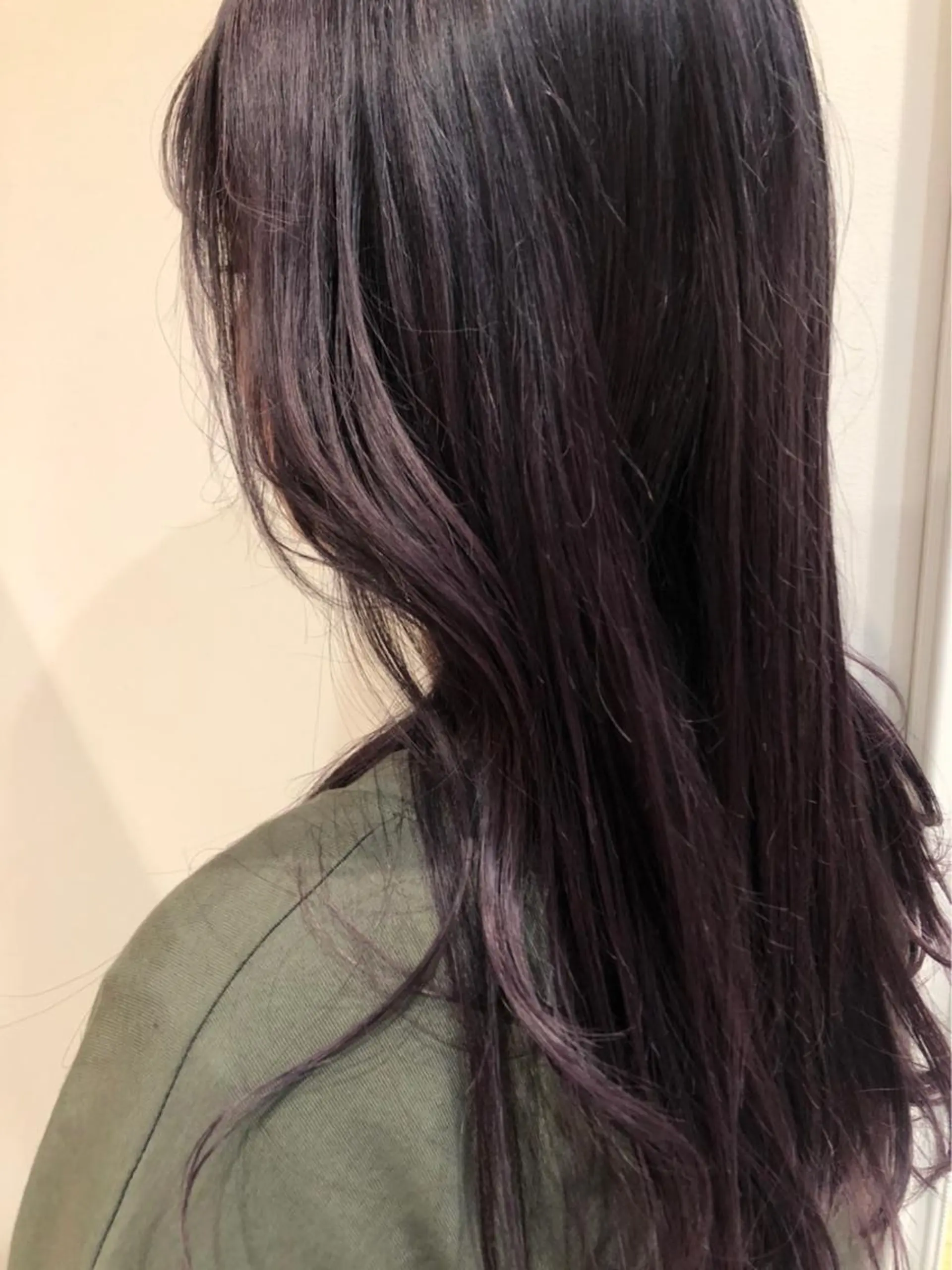 セミロング カラー 大河原 美優のヘアスタイル