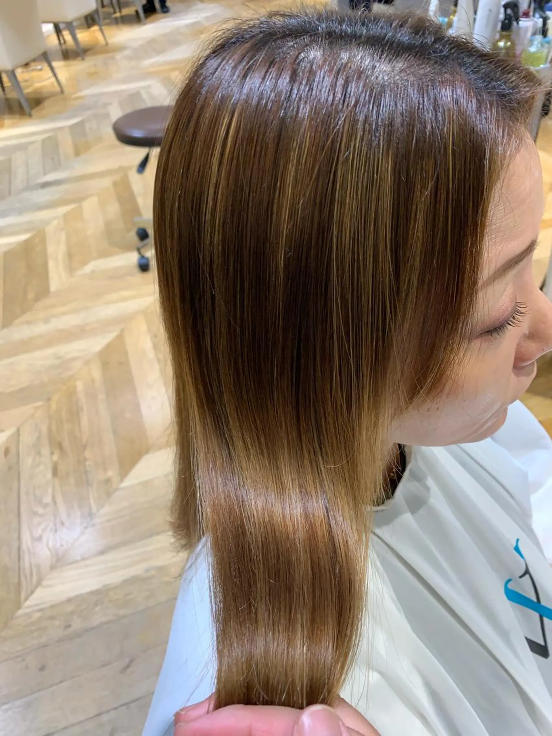 ロング ハイライト トリートメント カット 縮毛矯正 トリートメント reve所属・乾かすだけで艶髪酸性 ストレート髙橋悠耶のヘアスタイル