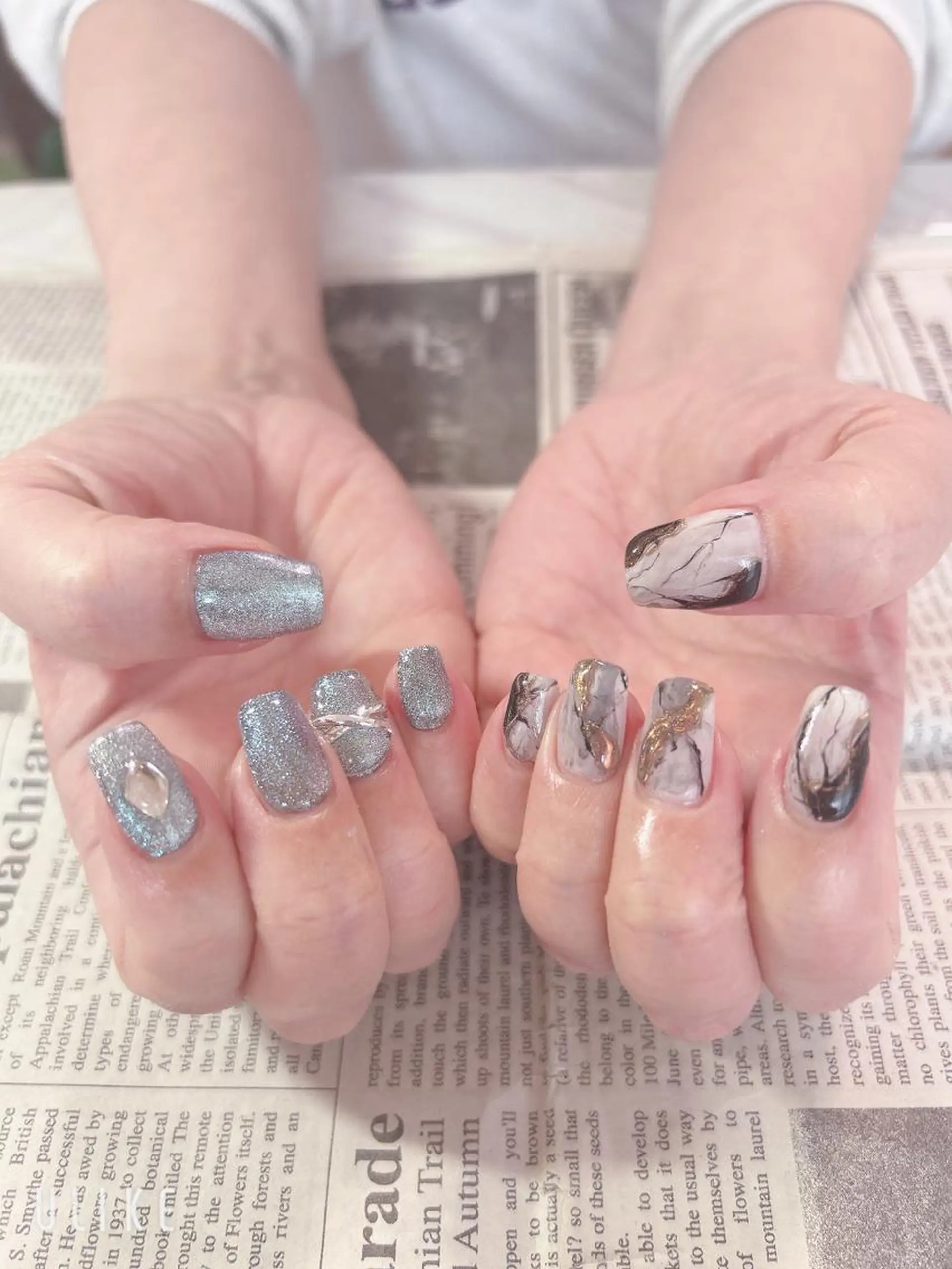 ネイル ミラーネイル ハンドネイル ハンドケア 森山 舞のネイルデザイン