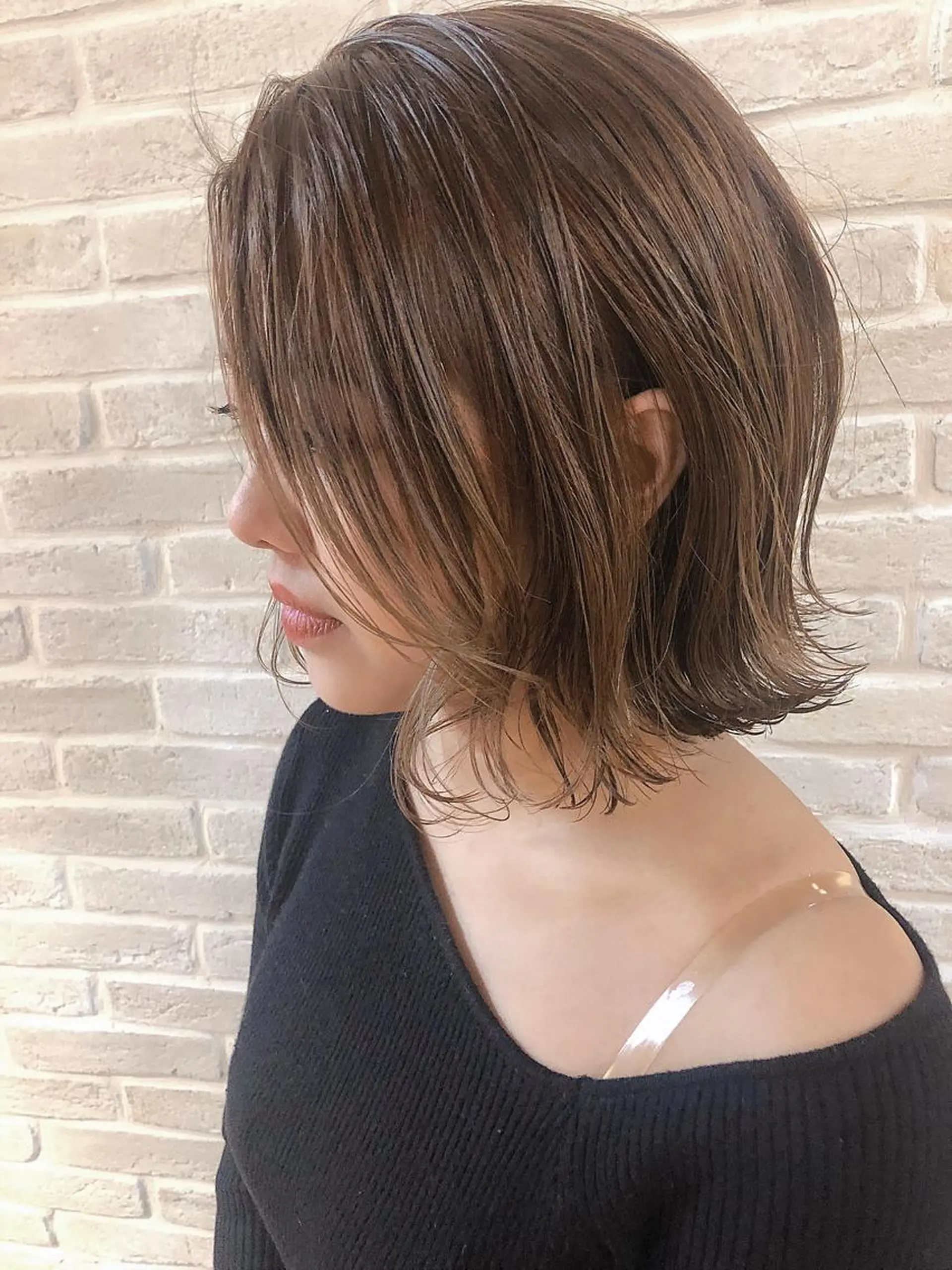ショート カラー ブリーチ 外ハネヘア hair salon Ranun髪質改善のヘアスタイル