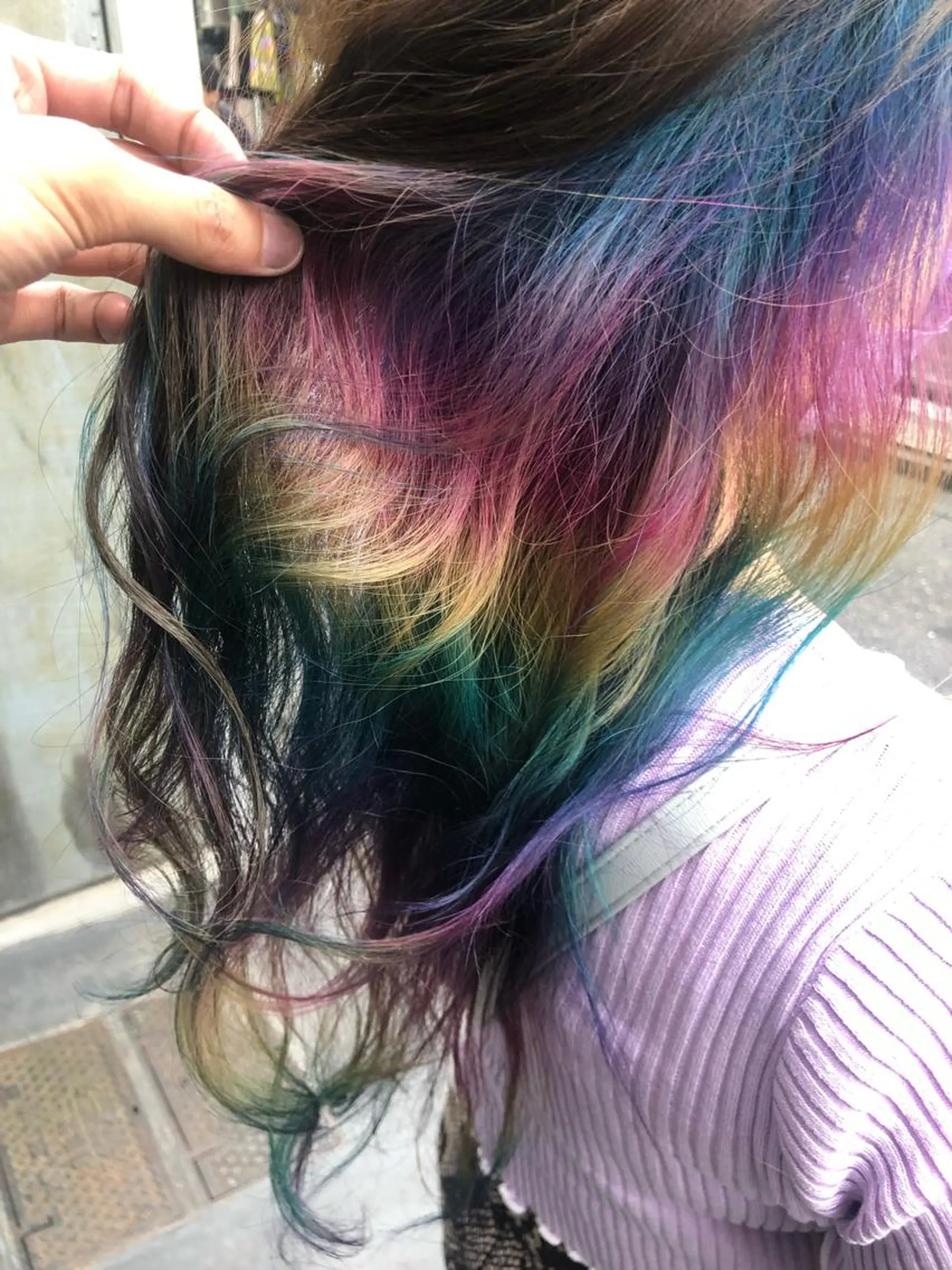 セミロング カラー アッシュ バレイヤージュ ミストバング ベージュカラー ブリーチ カット ヘアカラー トリートメント 原宿サロン代表 デザインカラー伊藤卓のヘアスタイル