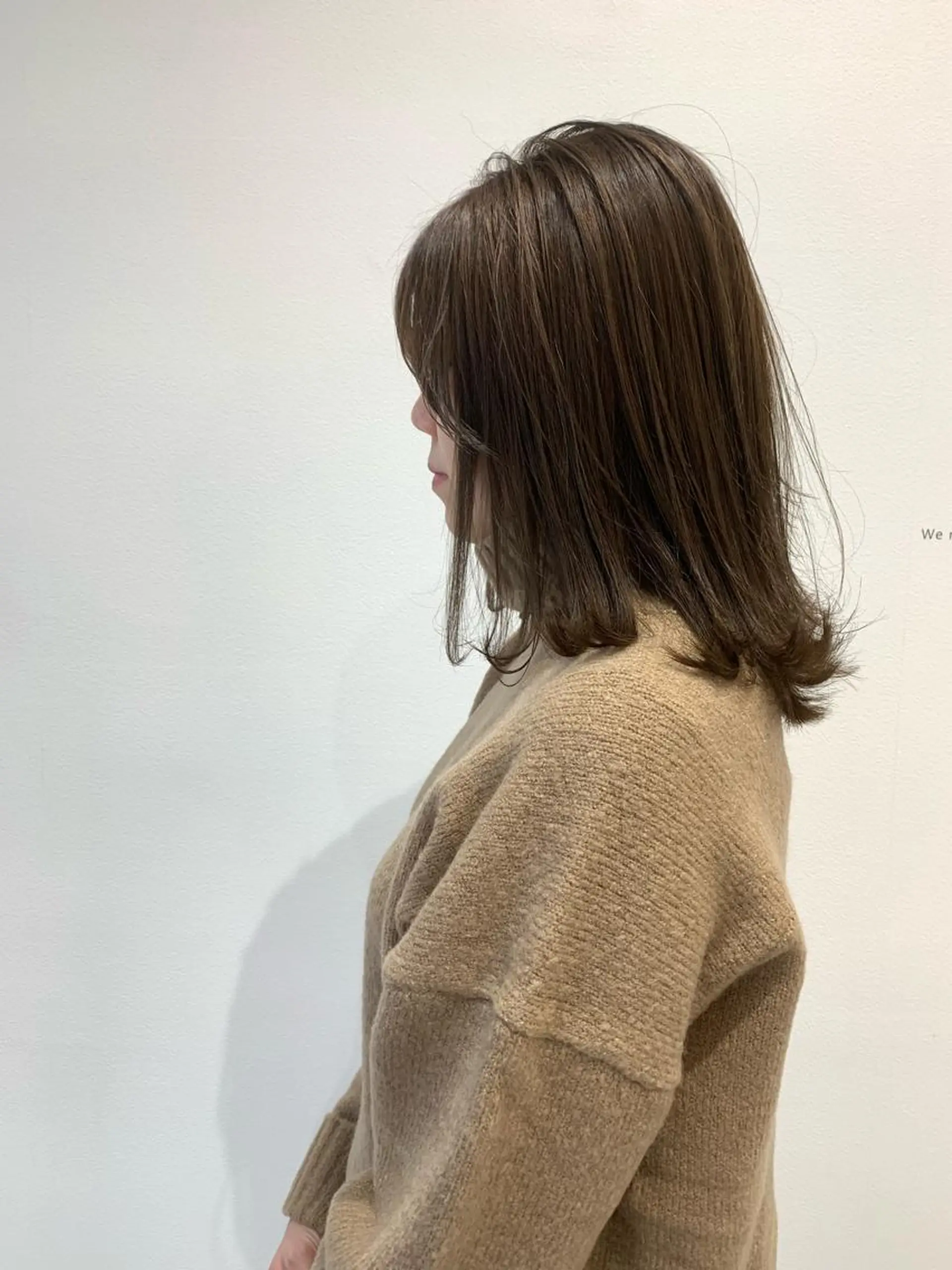 セミロング カラー アッシュ ベージュカラー Roid 代表✨HIROのヘアスタイル