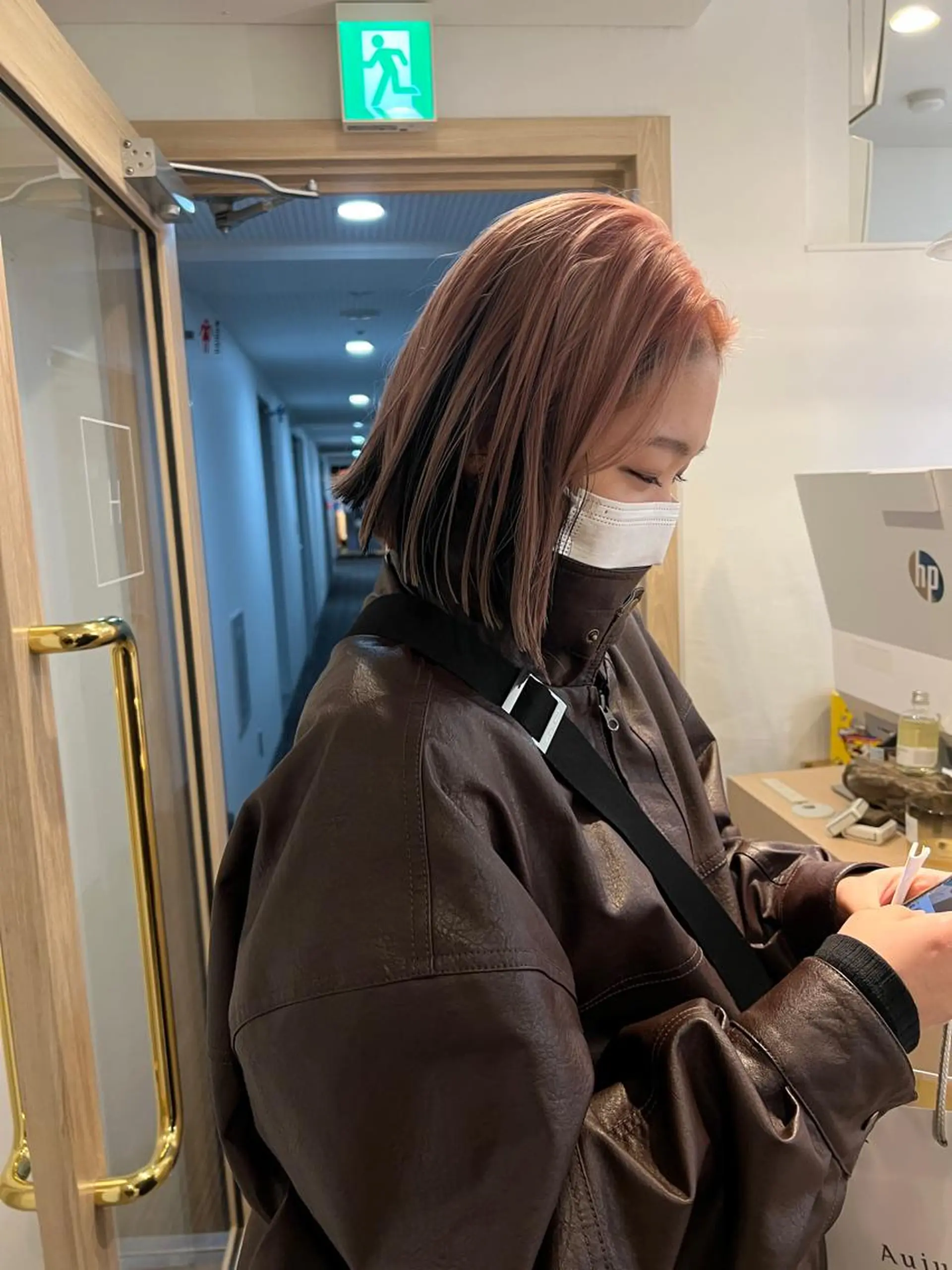 ミディアム カラー ショート・ボブパーマ 指名No.1かけるのヘアスタイル