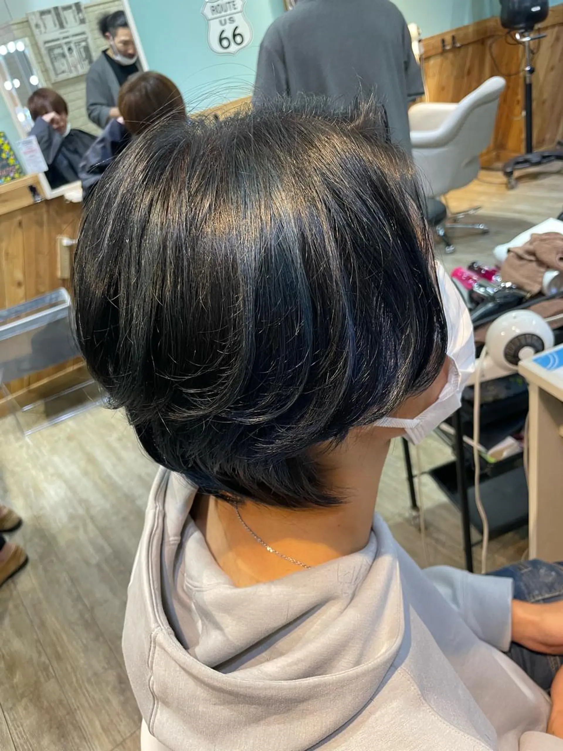 セミロング カラー メンズ CORE blanc所属・COREblanc ゆきの／表参道 原宿のヘアスタイル