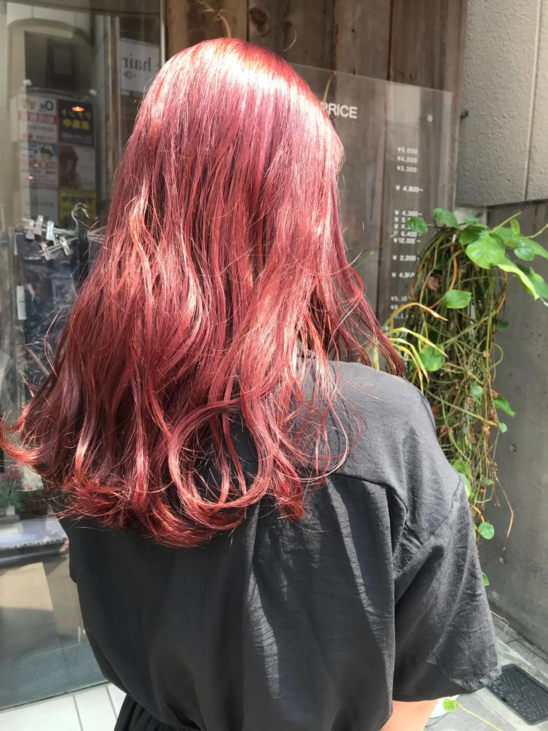 ロング カラー ブリーチ サカグチユキナ 【tocca】のヘアスタイル