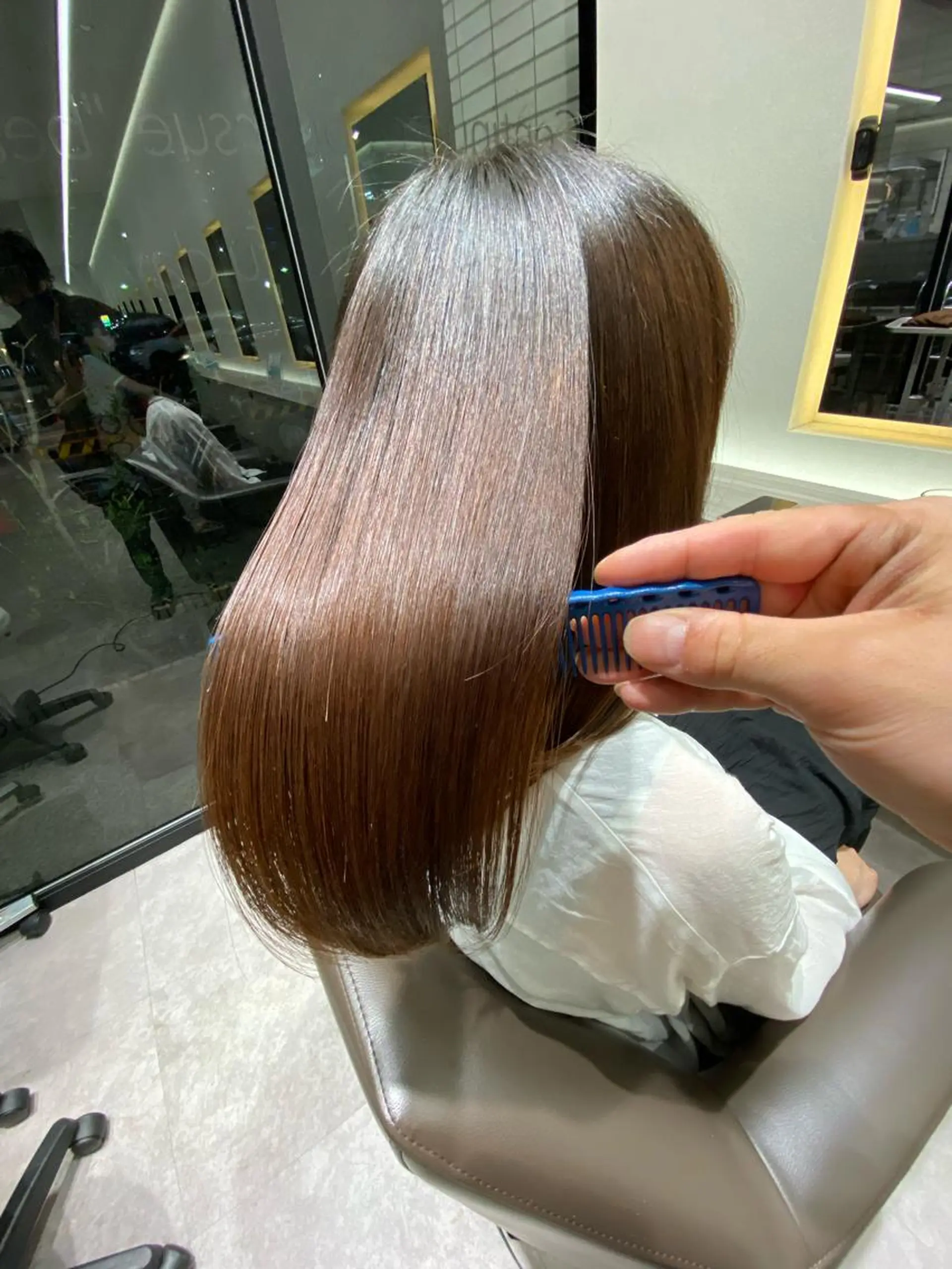 セミロング カラー ムトウセイマ/艶髪 /艶ケアWブリーチのヘアスタイル