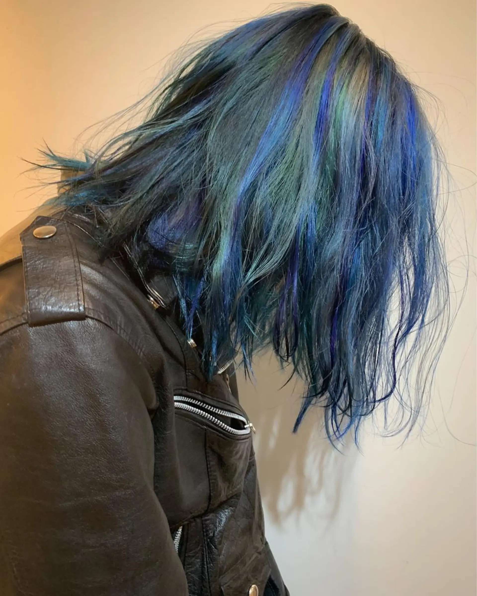 セミロング ハイライト 佐藤 純生のヘアスタイル