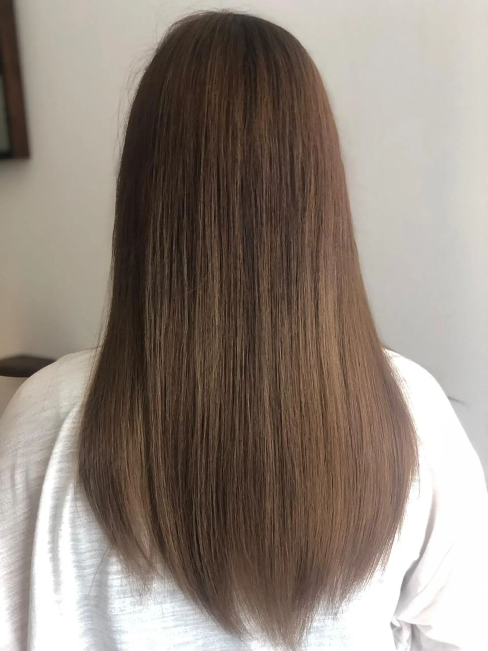 ロング カラー アッシュ アッシュグレー アッシュグレージュ グレージュ 嶌田 沙紀のヘアスタイル