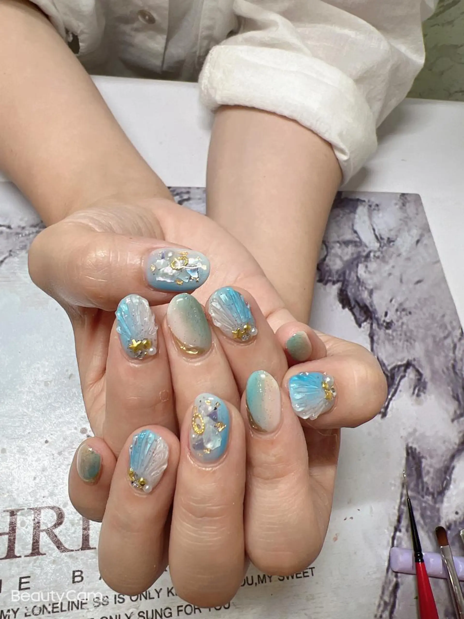 ネイル Guarendo錦糸町店所属・ガレンドウ 白澤 愛子のネイルデザイン