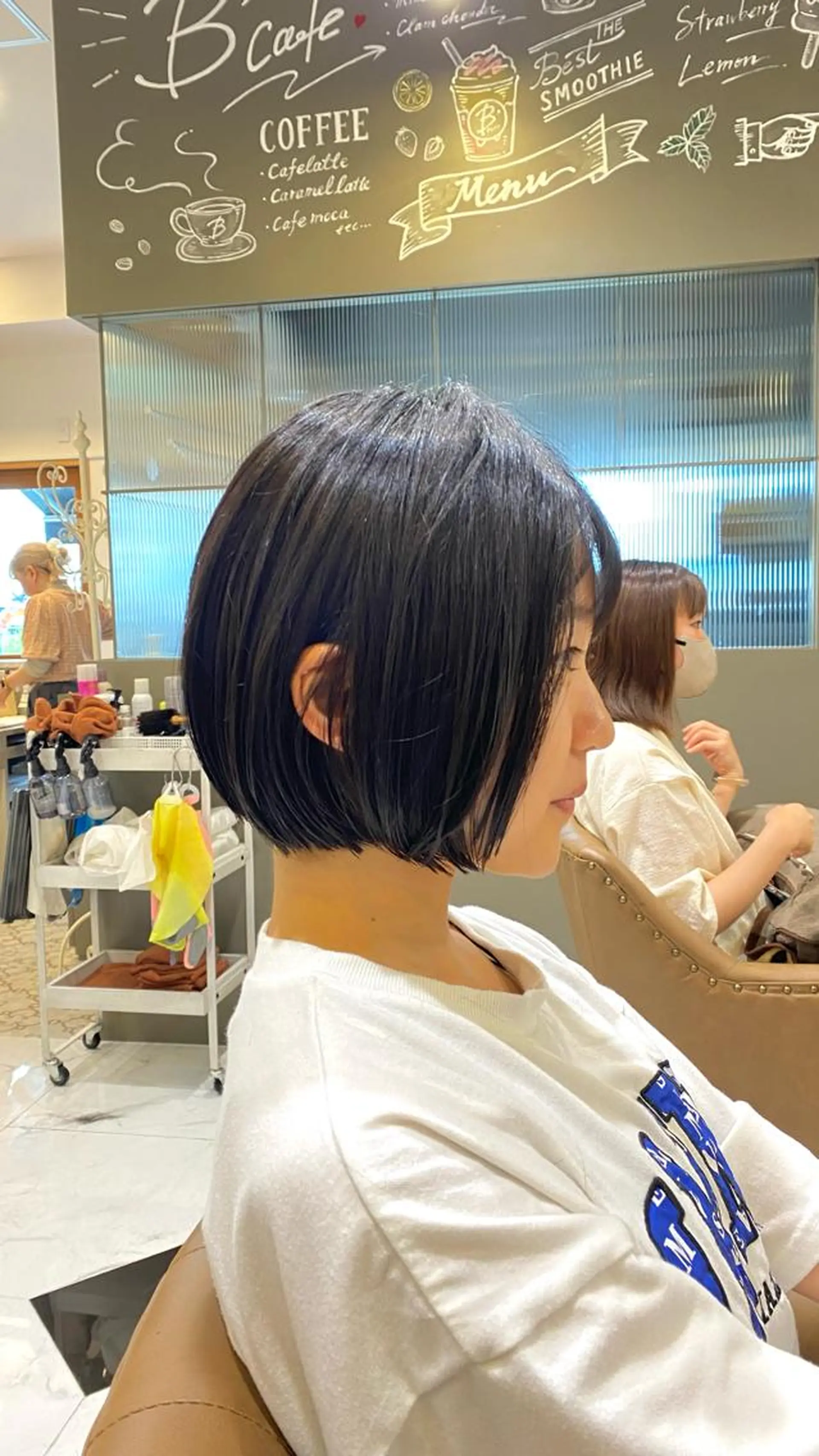 ショート ショートボブ ボブ ショートヘア カット トリートメント 坂井 茅聖のヘアスタイル