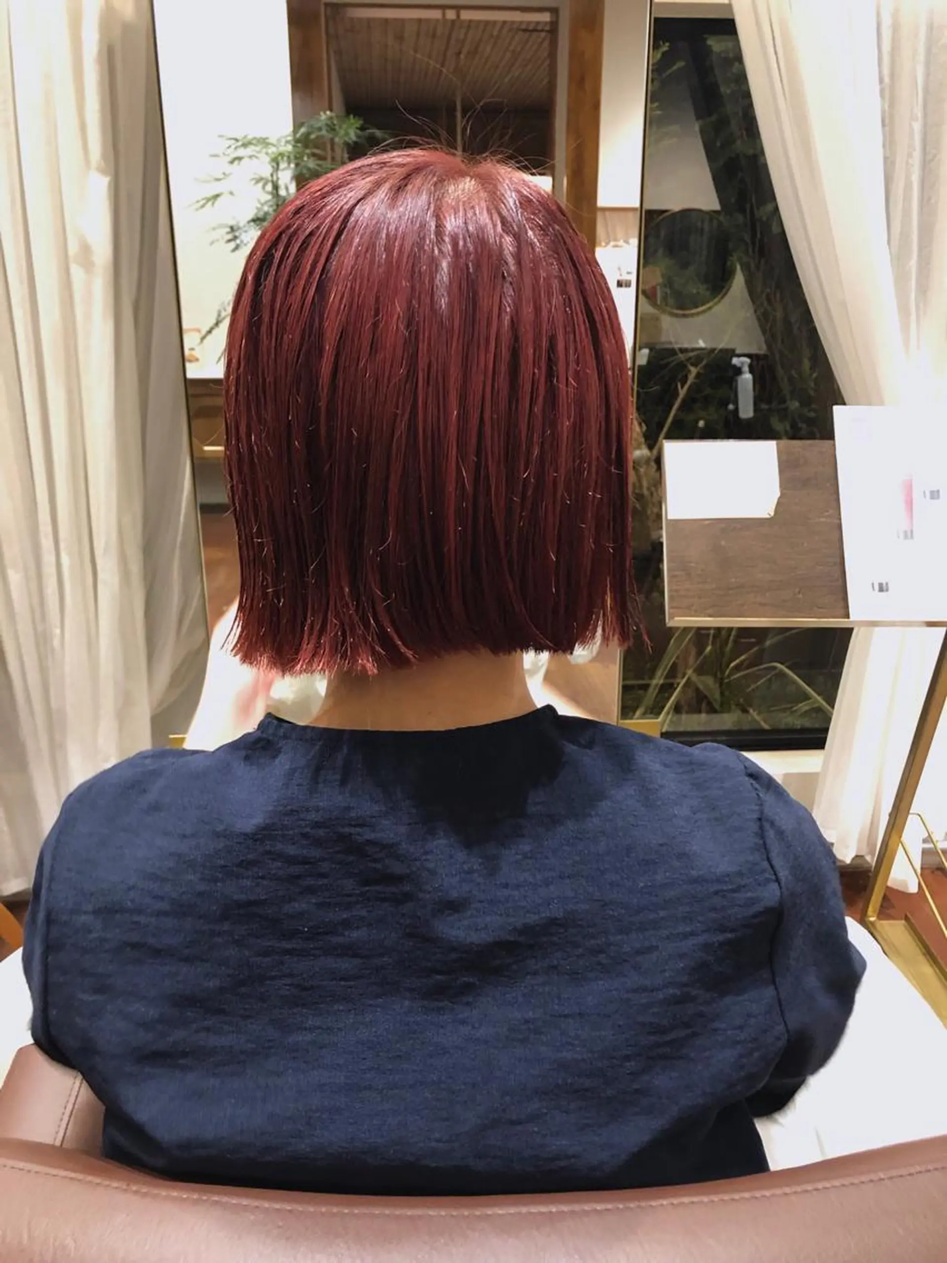 ショート カラー DEE okazakiのヘアスタイル