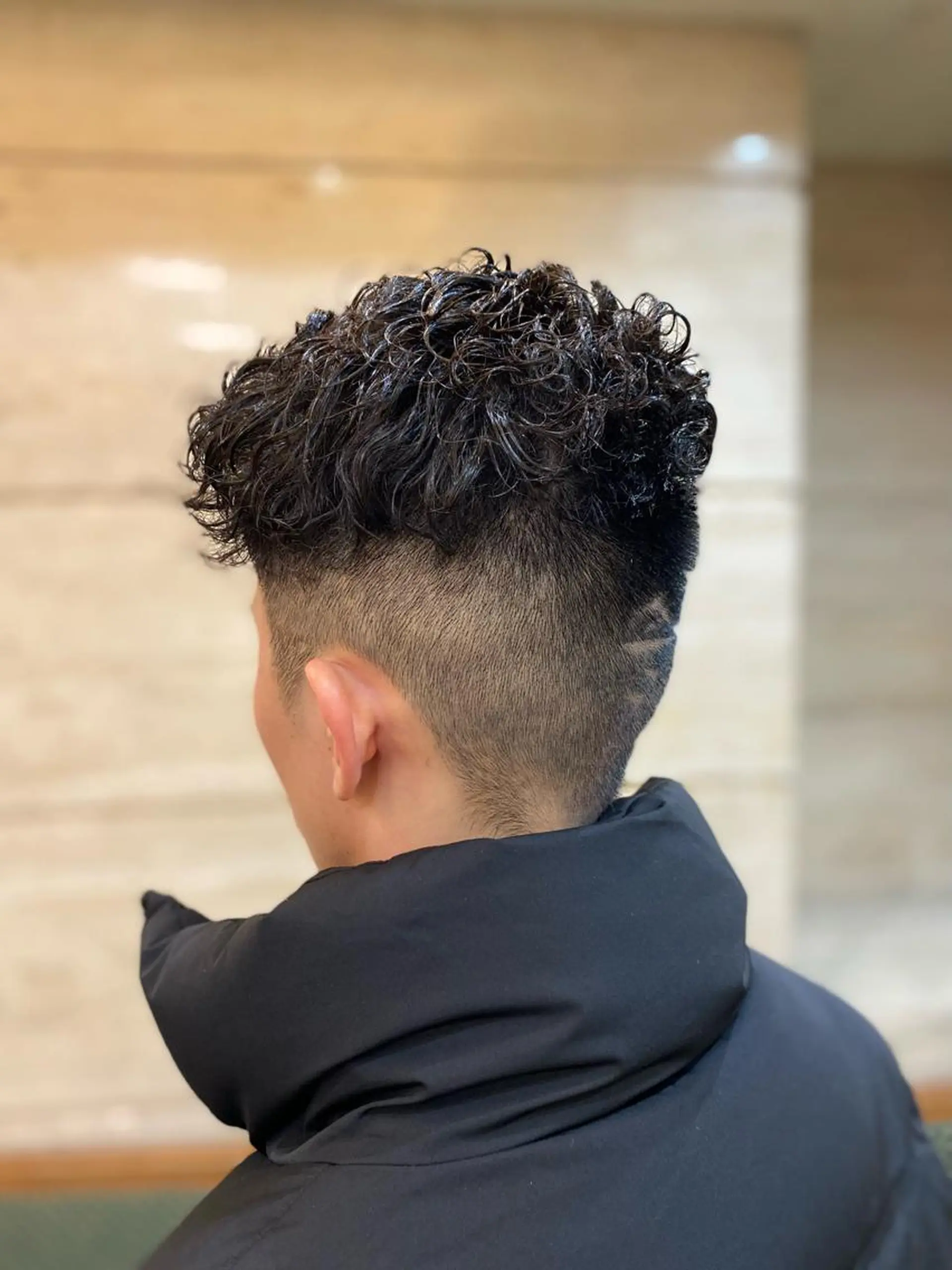 ショート パーマ メンズ BARBER YAMAMICHI所属・山城 ゆきのエステ・リラクイメージ