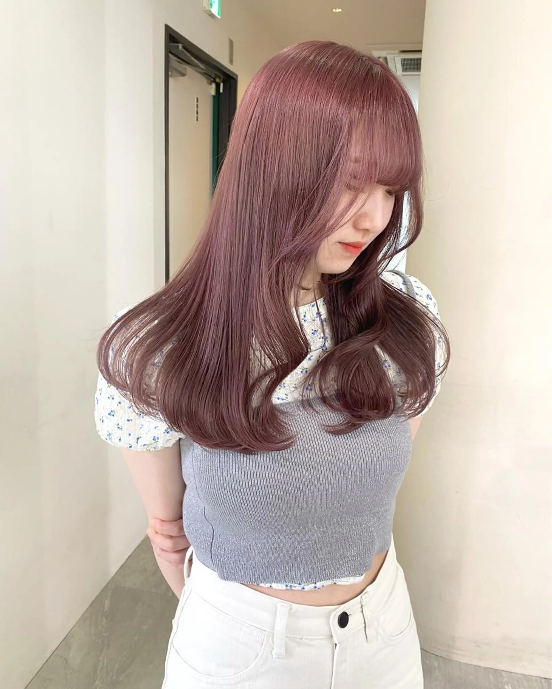 カラー ベージュカラー ピンクカラー ピンクベージュ ヘアカラー mizuki/ピンク ベージュ.レイヤーのヘアスタイル