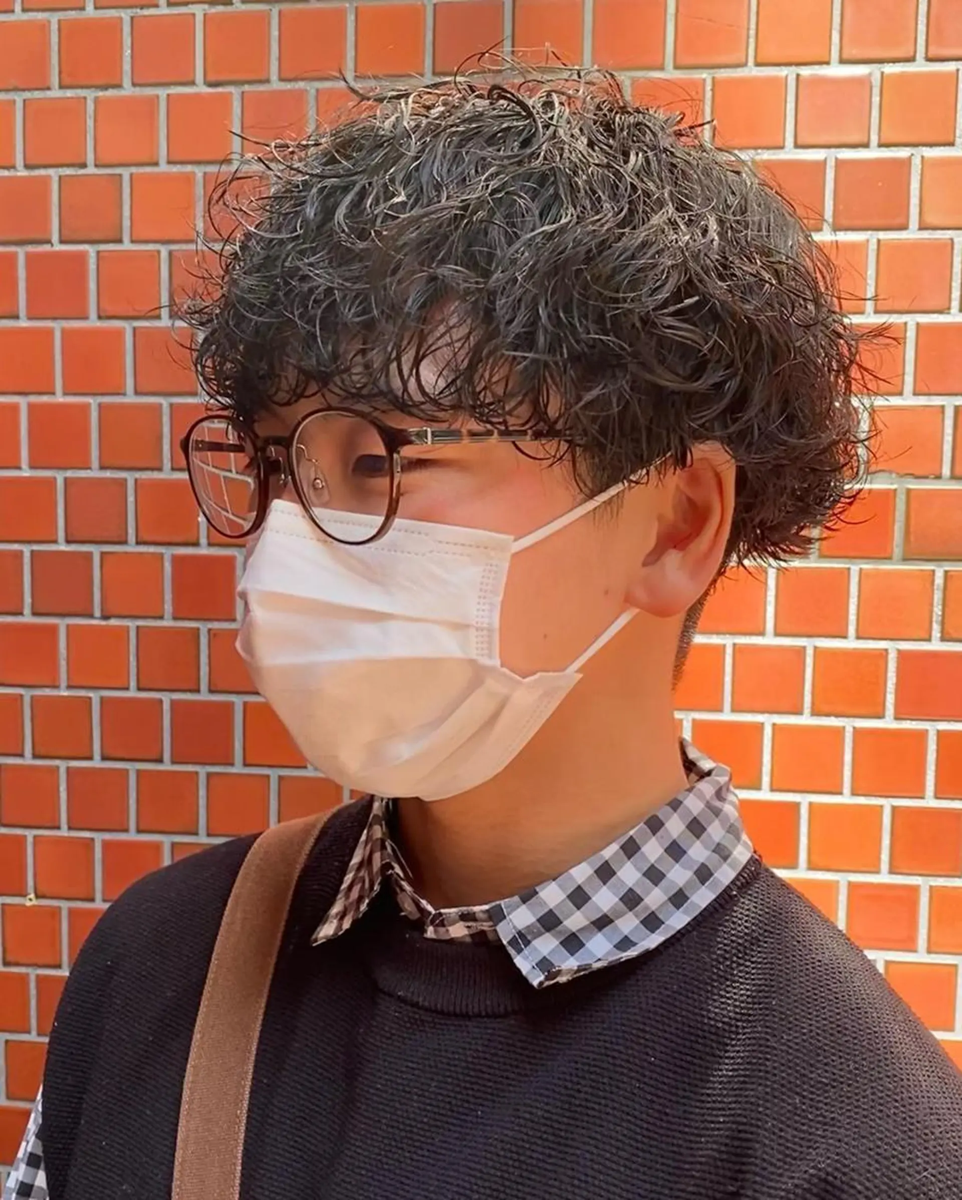 パーマ メンズ フェードカット メンズパーマ プードルパーマ メンズツイストパーマ ツイストスパイラルパーマ 年間2000名担当◎ パーマ職人/仲原佑樹のヘアスタイル